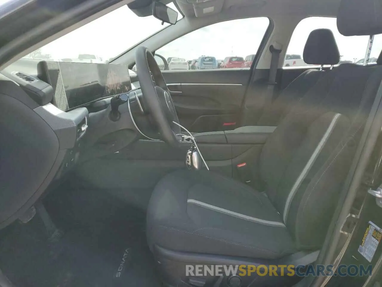 7 Photograph of a damaged car KMHL64JA9RA412592 HYUNDAI SONATA 2024