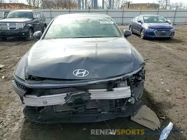 10 Photograph of a damaged car KMHL64JAXRA379814 HYUNDAI SONATA 2024