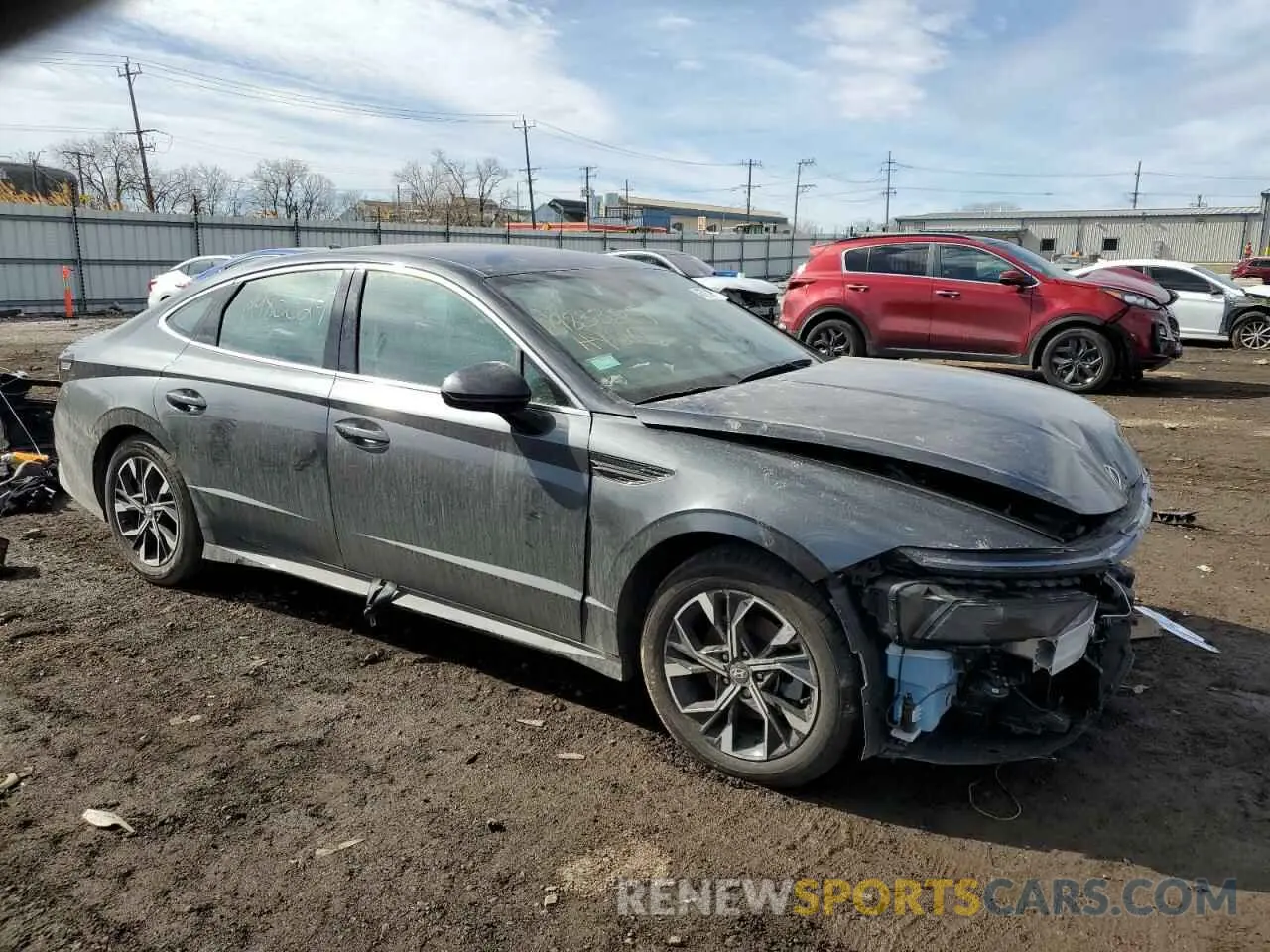 4 Photograph of a damaged car KMHL64JAXRA379814 HYUNDAI SONATA 2024