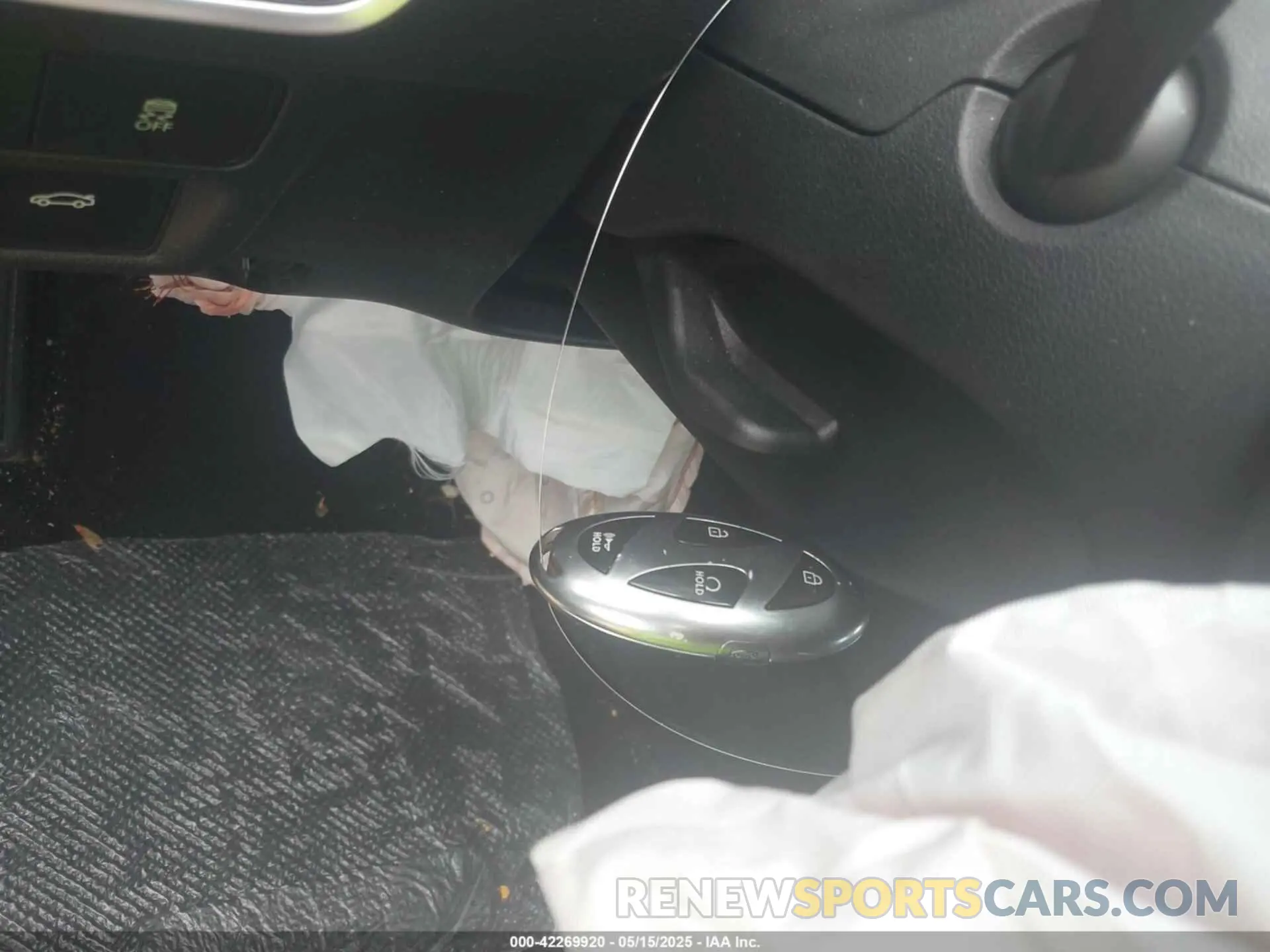 11 Photograph of a damaged car KMHL64JAXRA391963 HYUNDAI SONATA 2024