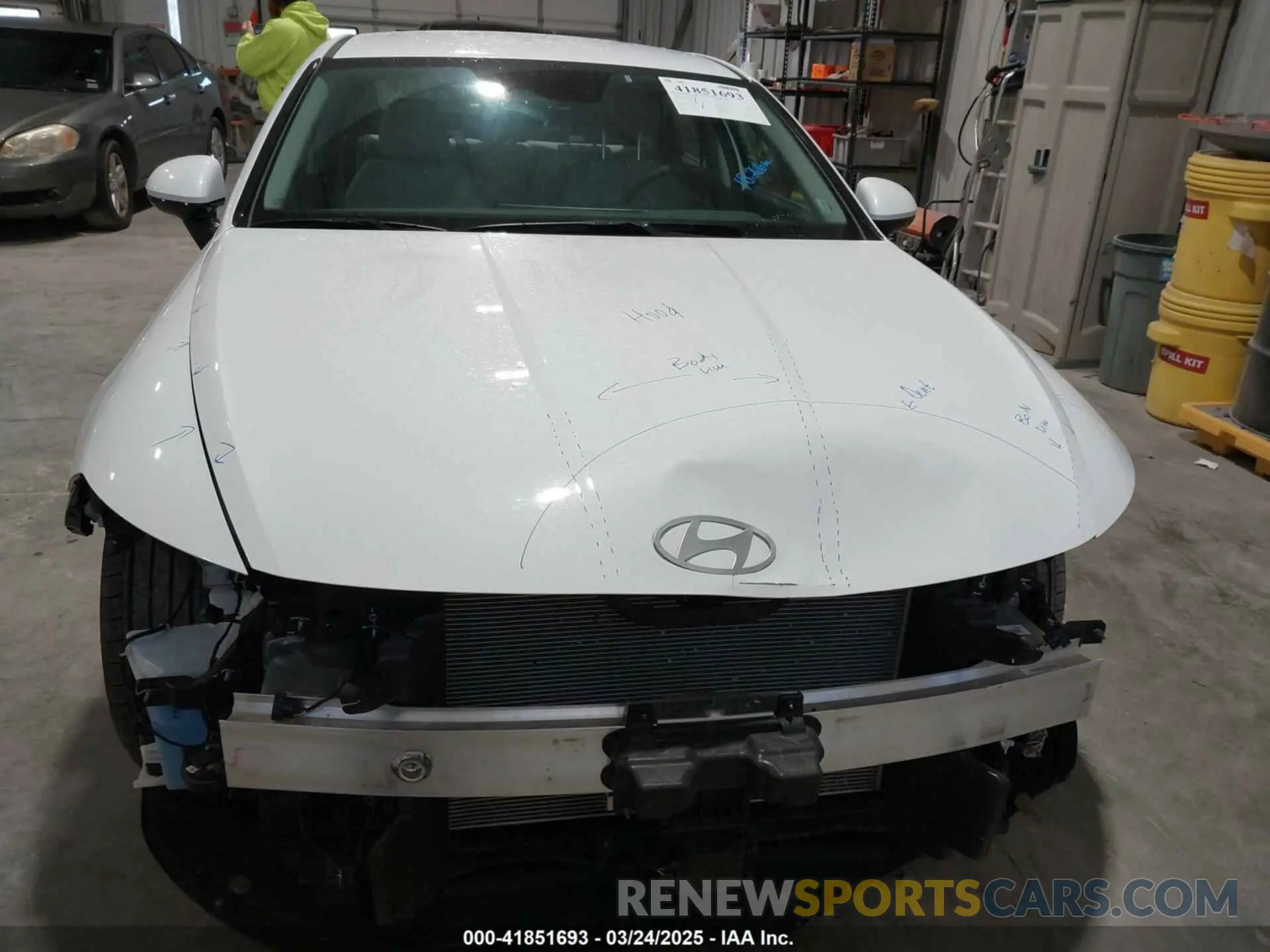 13 Photograph of a damaged car KMHL64JAXRA392482 HYUNDAI SONATA 2024