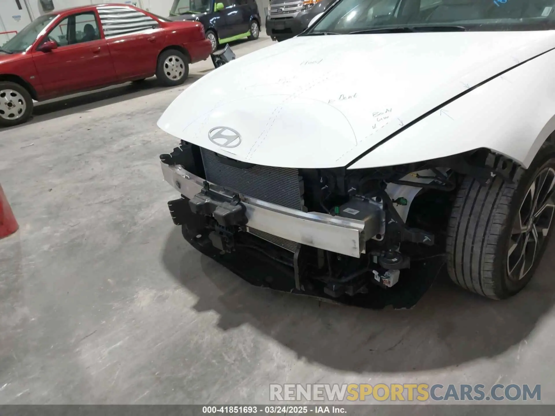 6 Photograph of a damaged car KMHL64JAXRA392482 HYUNDAI SONATA 2024