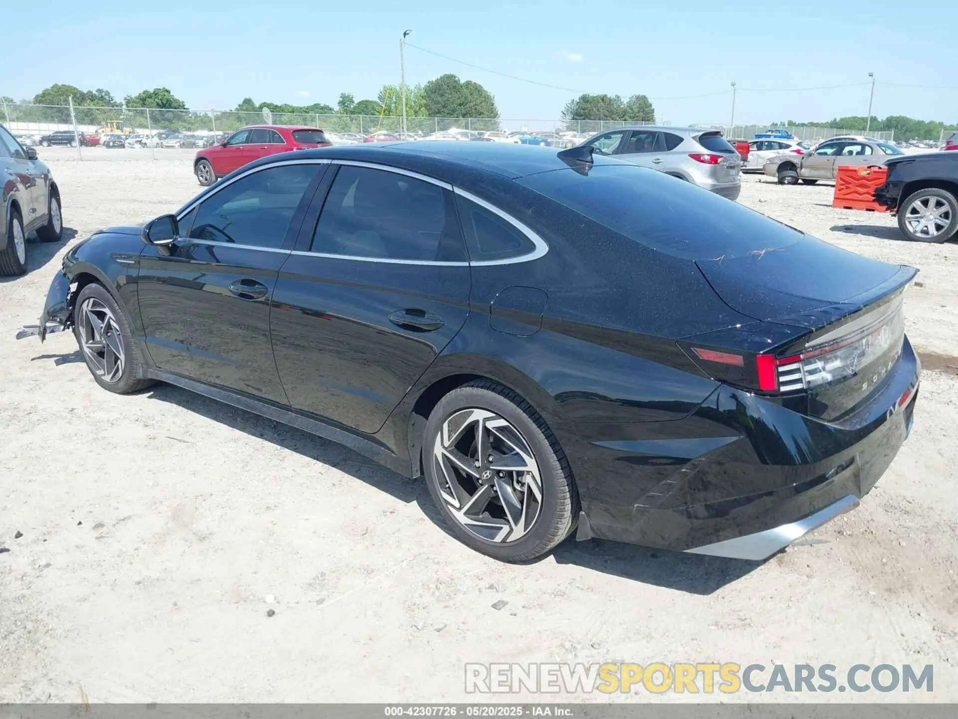 3 Photograph of a damaged car KMHL14JA4SA466449 HYUNDAI SONATA 2025