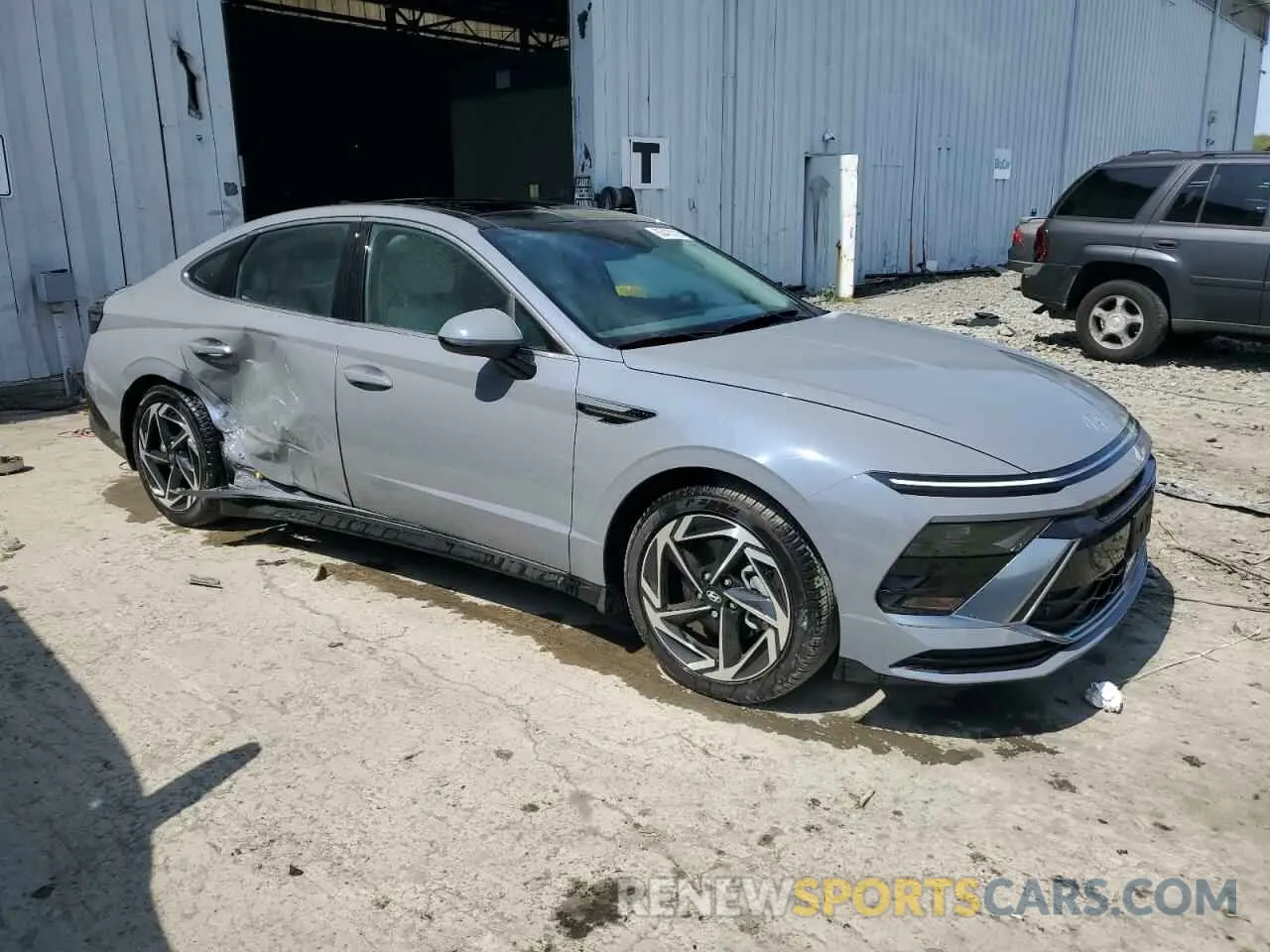 4 Photograph of a damaged car KMHL14JA6SA466212 HYUNDAI SONATA 2025