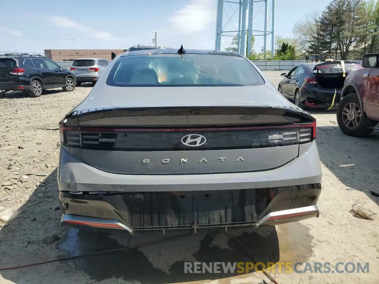 6 Photograph of a damaged car KMHL14JA6SA466212 HYUNDAI SONATA 2025