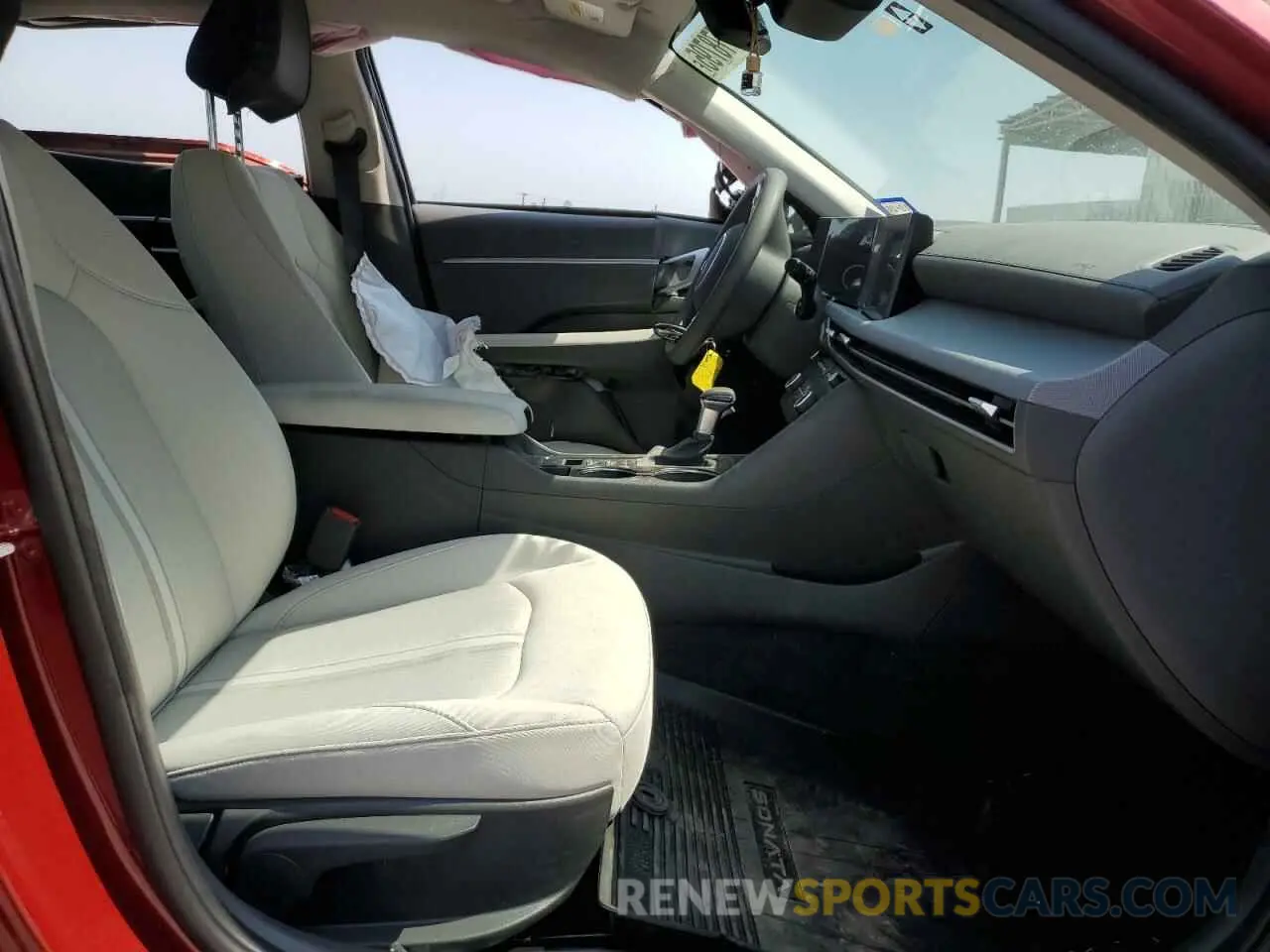 7 Photograph of a damaged car KMHL24JA0SA434613 HYUNDAI SONATA 2025