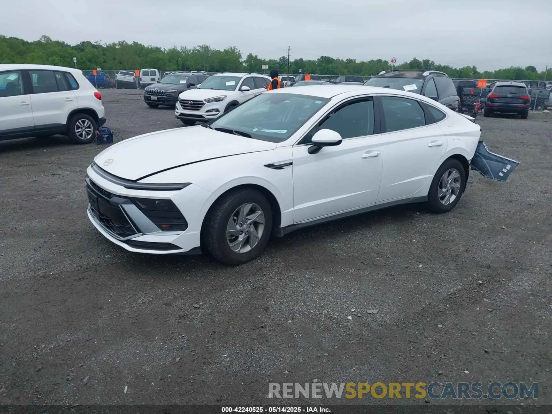 2 Photograph of a damaged car KMHL24JA8SA443091 HYUNDAI SONATA 2025