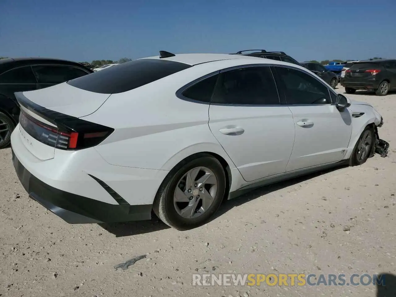 3 Photograph of a damaged car KMHL24JAXSA444162 HYUNDAI SONATA 2025