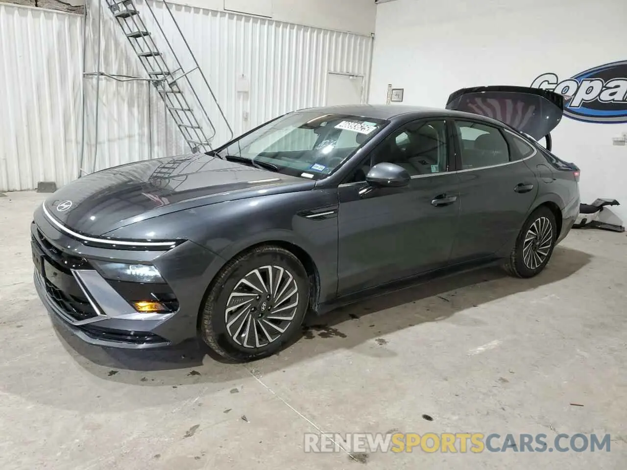 1 Photograph of a damaged car KMHL34JJ0SA104967 HYUNDAI SONATA 2025