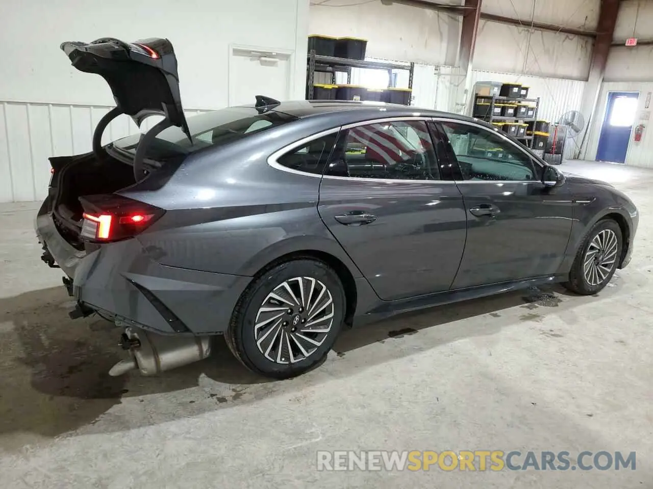 3 Photograph of a damaged car KMHL34JJ0SA104967 HYUNDAI SONATA 2025