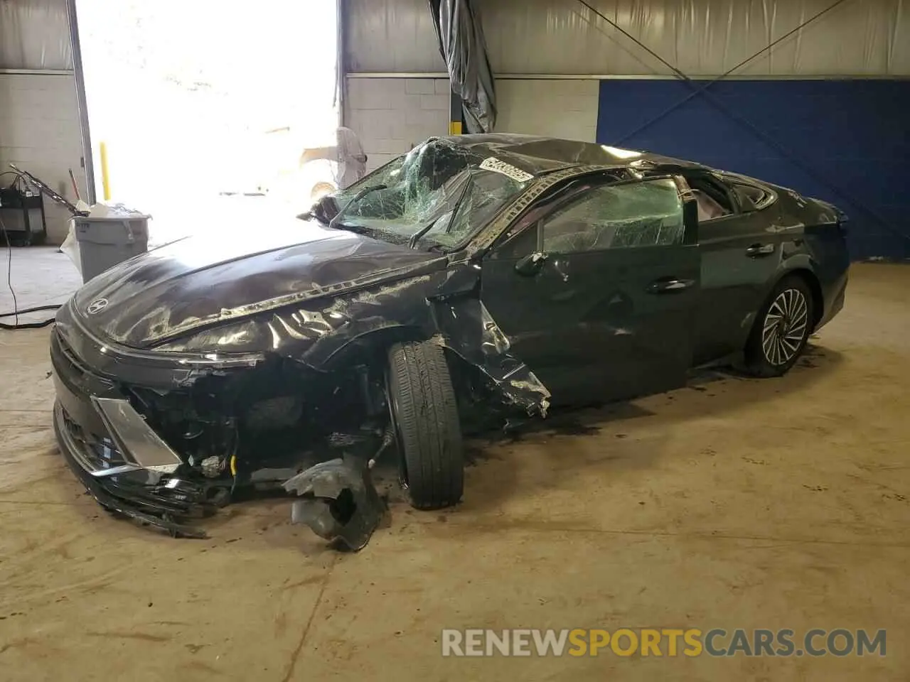 1 Photograph of a damaged car KMHL34JJ3SA104204 HYUNDAI SONATA 2025