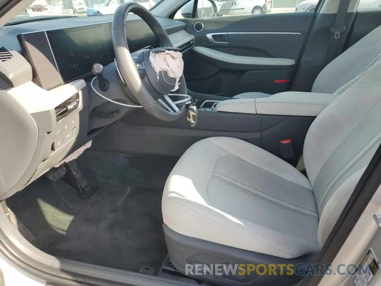 7 Photograph of a damaged car KMHL34JJ4SA104180 HYUNDAI SONATA 2025
