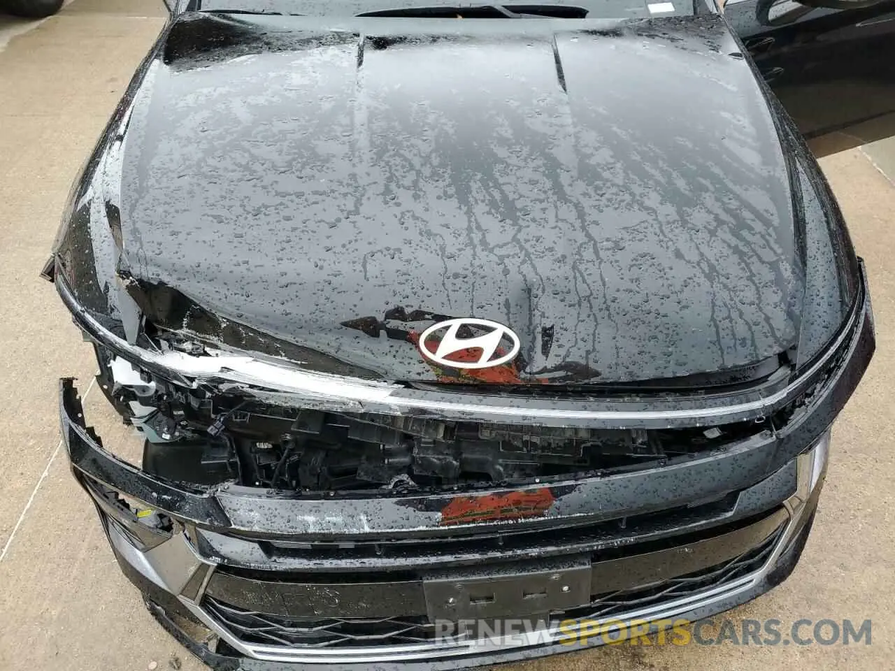 11 Photograph of a damaged car KMHL34JJ5SA108738 HYUNDAI SONATA 2025