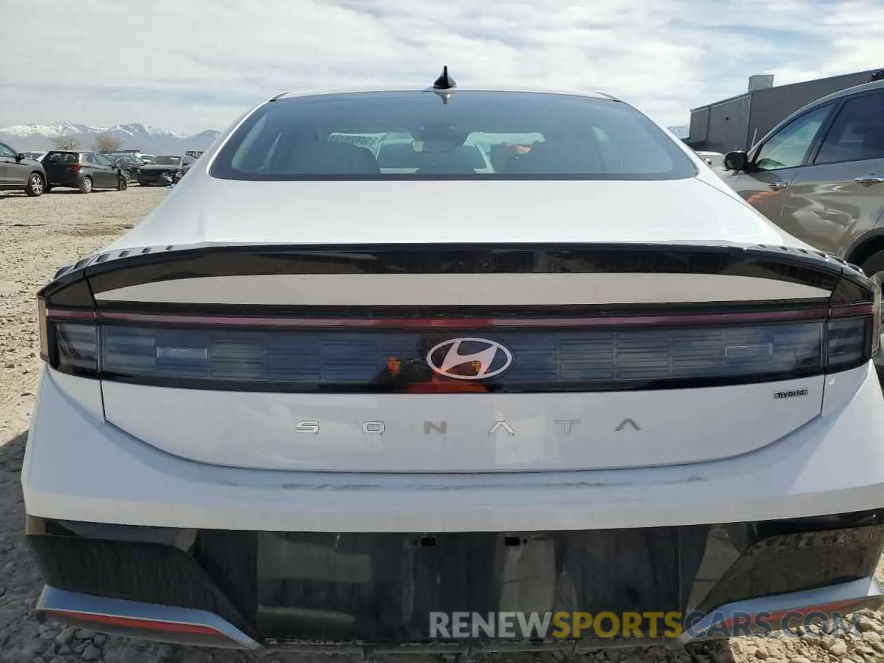 6 Photograph of a damaged car KMHL34JJ5SA110411 HYUNDAI SONATA 2025