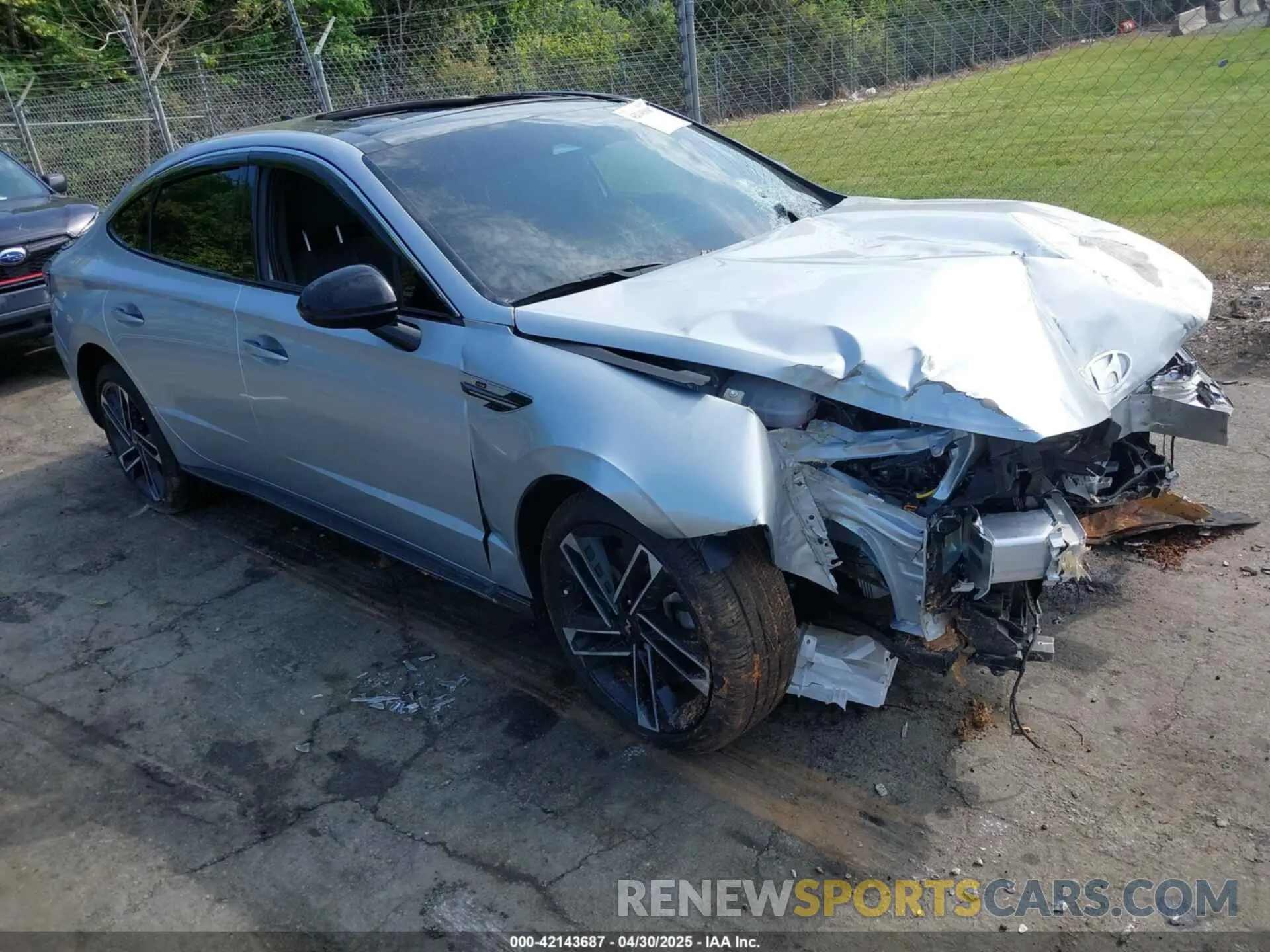 1 Photograph of a damaged car KMHL54JC1SA472957 HYUNDAI SONATA 2025