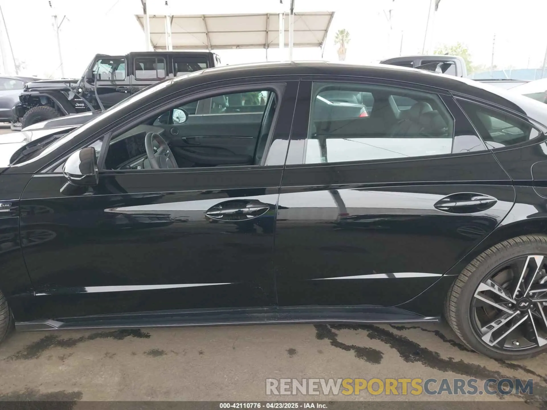 15 Photograph of a damaged car KMHL54JC8SA483728 HYUNDAI SONATA 2025