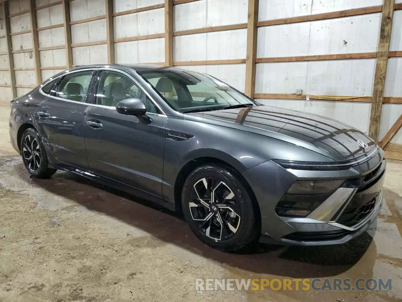 4 Photograph of a damaged car KMHL64JA0SA462366 HYUNDAI SONATA 2025
