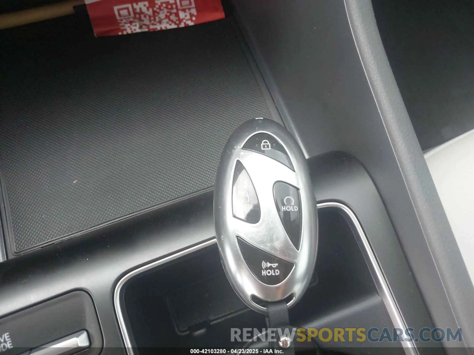 11 Photograph of a damaged car KMHL64JA0SA465669 HYUNDAI SONATA 2025