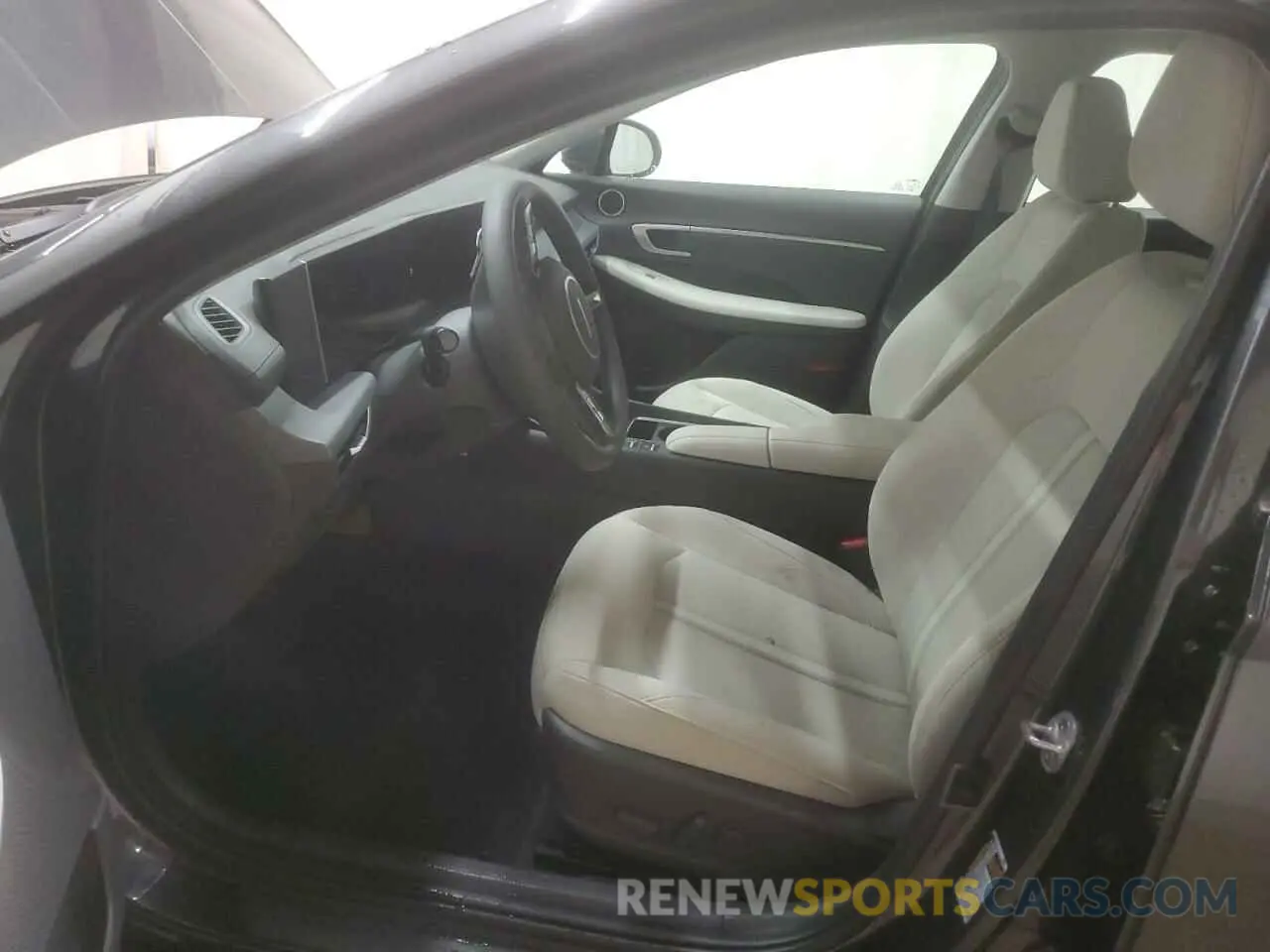 7 Photograph of a damaged car KMHL64JA1SA449027 HYUNDAI SONATA 2025