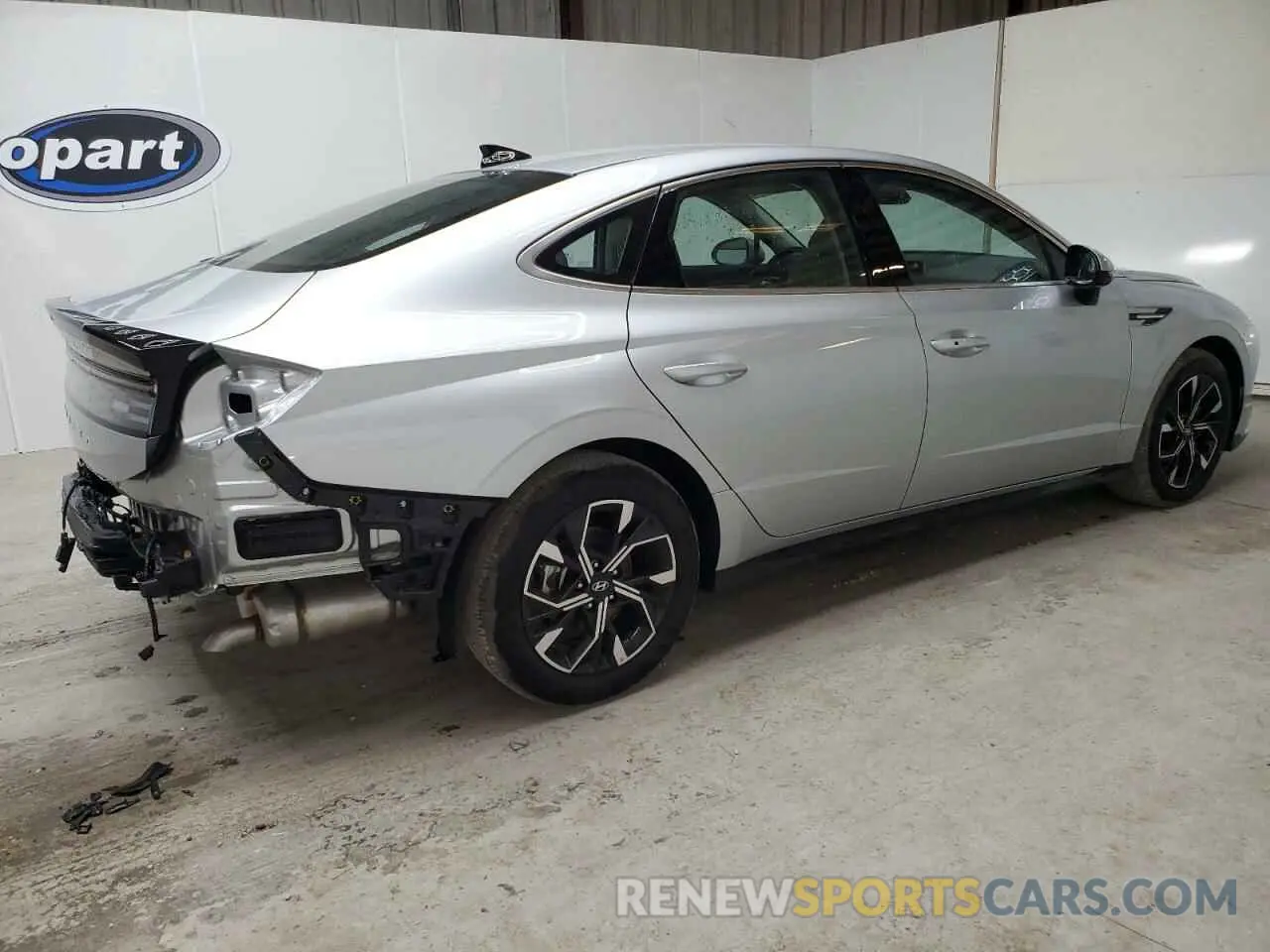3 Photograph of a damaged car KMHL64JA1SA452204 HYUNDAI SONATA 2025