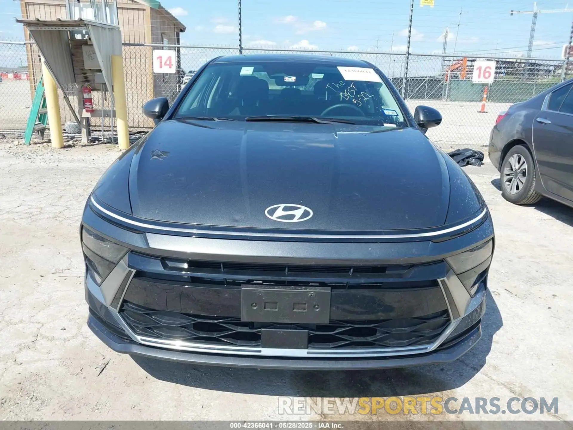 12 Photograph of a damaged car KMHL64JA1SA460707 HYUNDAI SONATA 2025
