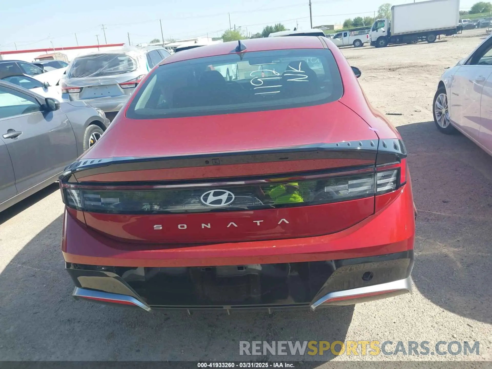 15 Photograph of a damaged car KMHL64JA1SA471447 HYUNDAI SONATA 2025