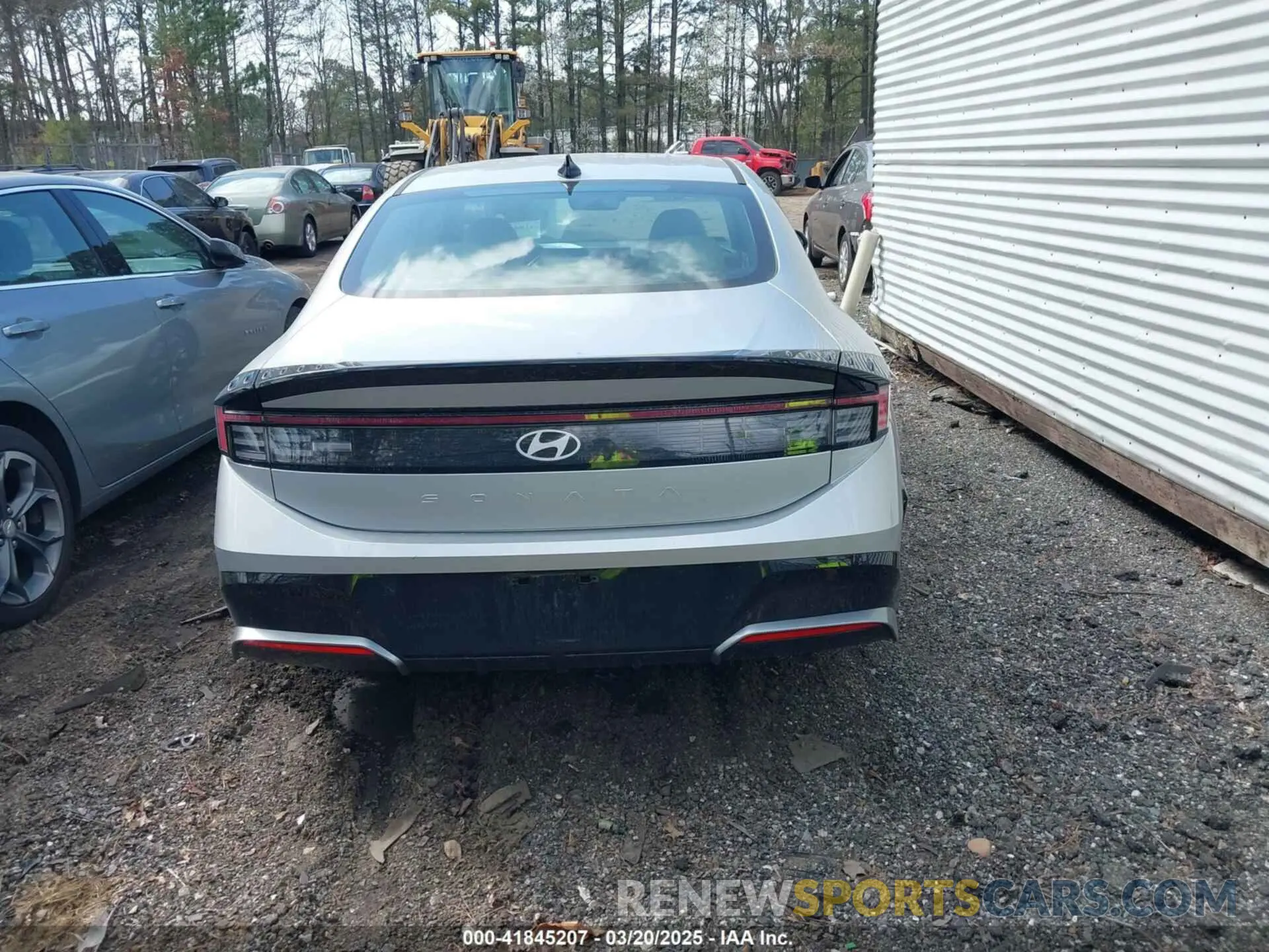 16 Photograph of a damaged car KMHL64JA2SA447559 HYUNDAI SONATA 2025