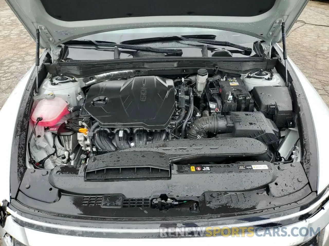 11 Photograph of a damaged car KMHL64JA2SA448761 HYUNDAI SONATA 2025
