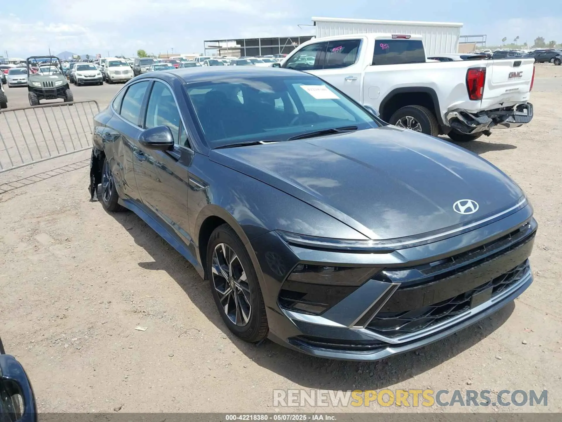 1 Photograph of a damaged car KMHL64JA2SA453443 HYUNDAI SONATA 2025