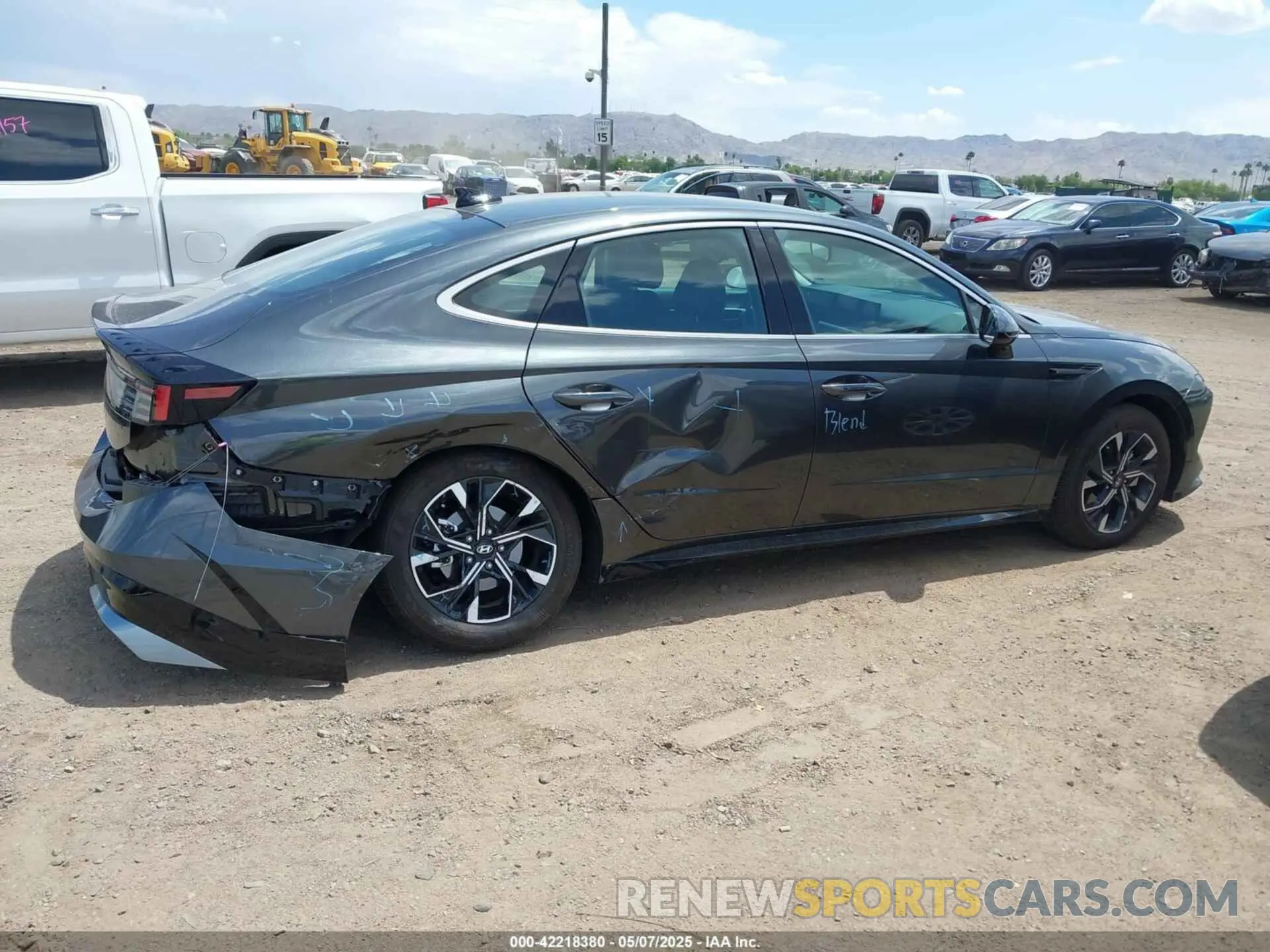 13 Photograph of a damaged car KMHL64JA2SA453443 HYUNDAI SONATA 2025