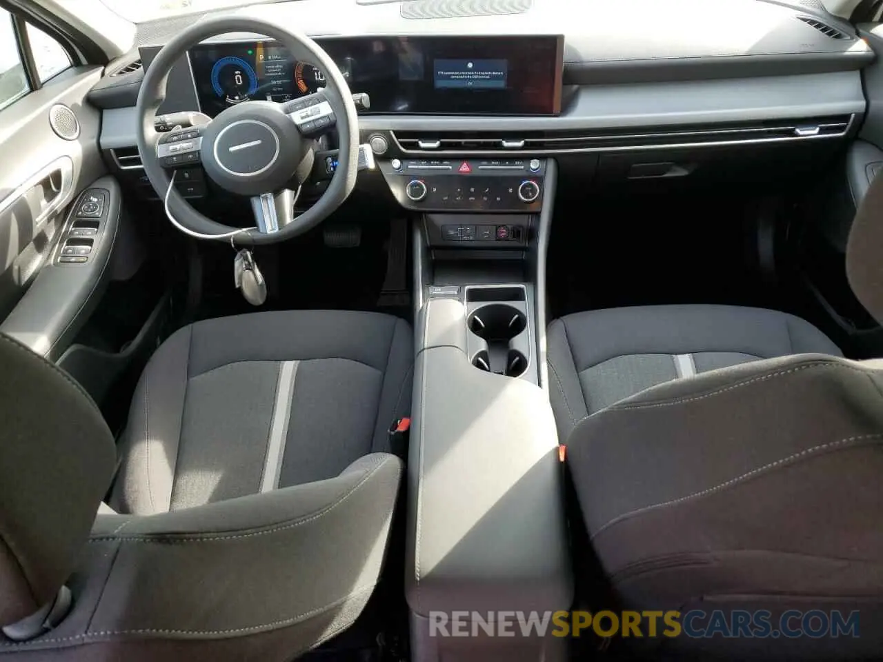 8 Photograph of a damaged car KMHL64JA2SA457041 HYUNDAI SONATA 2025