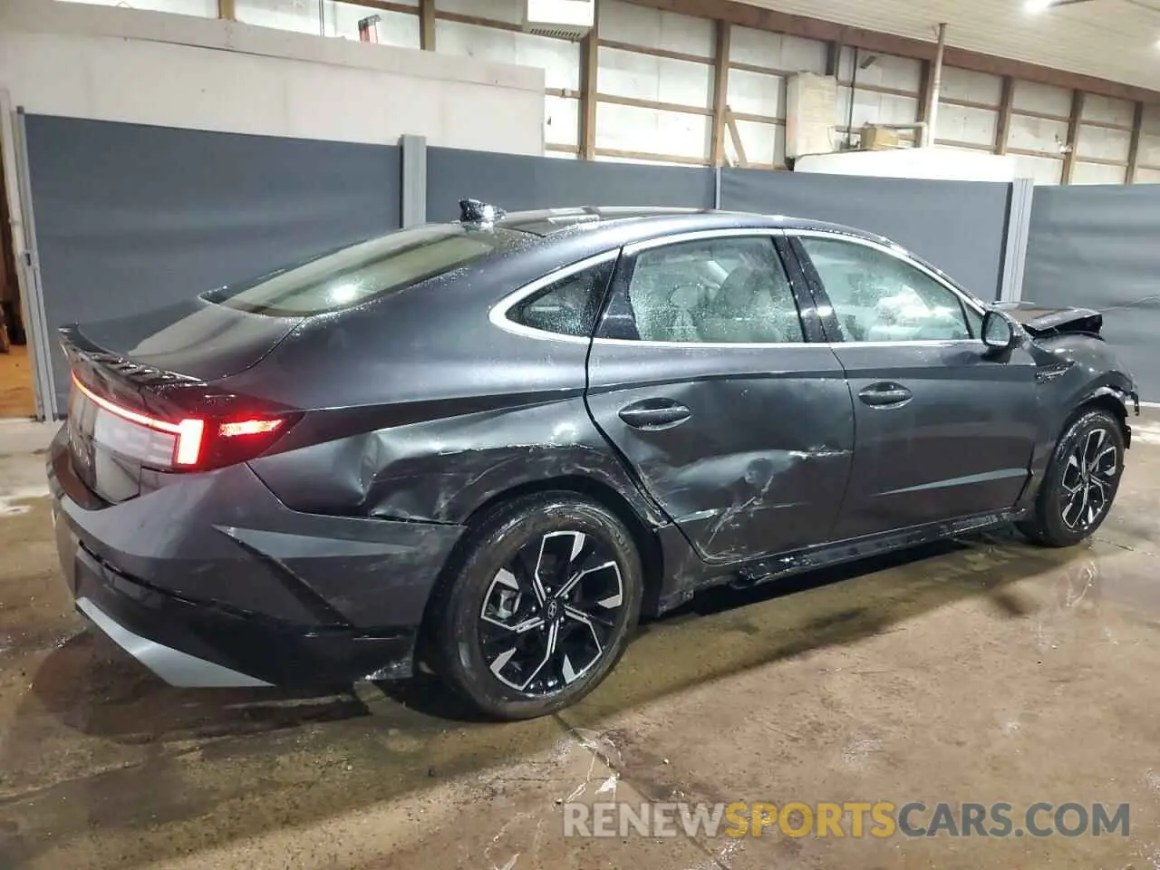 3 Photograph of a damaged car KMHL64JA2SA462403 HYUNDAI SONATA 2025