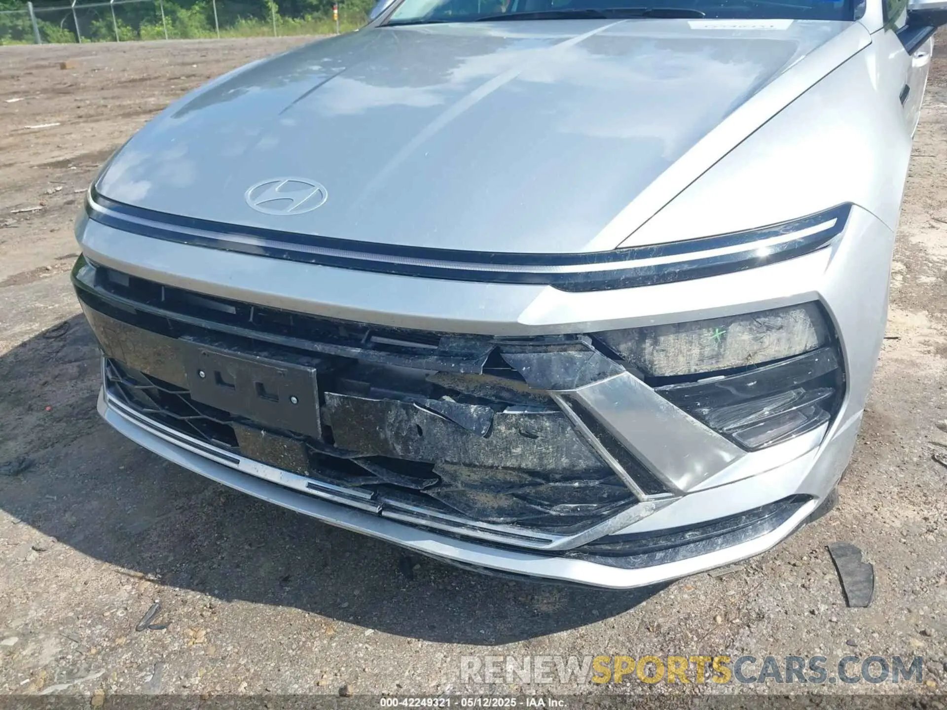 6 Photograph of a damaged car KMHL64JA3SA449076 HYUNDAI SONATA 2025
