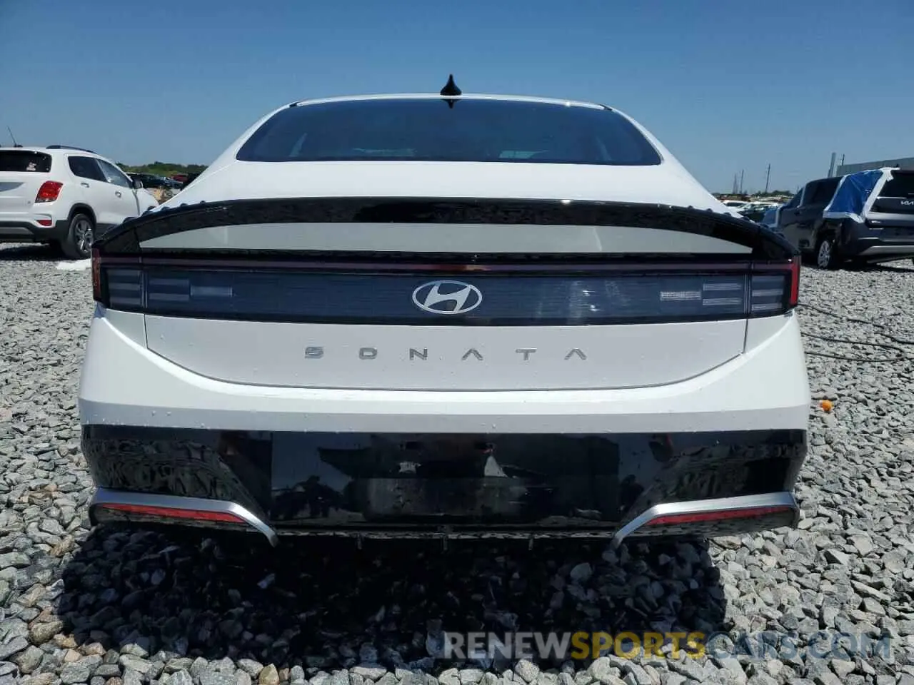 6 Photograph of a damaged car KMHL64JA3SA457288 HYUNDAI SONATA 2025