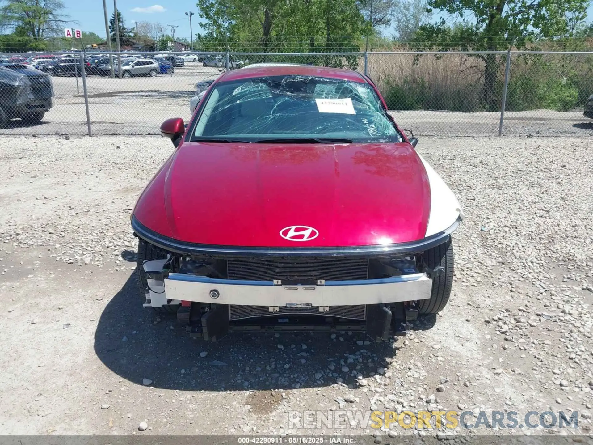 12 Photograph of a damaged car KMHL64JA4SA451614 HYUNDAI SONATA 2025