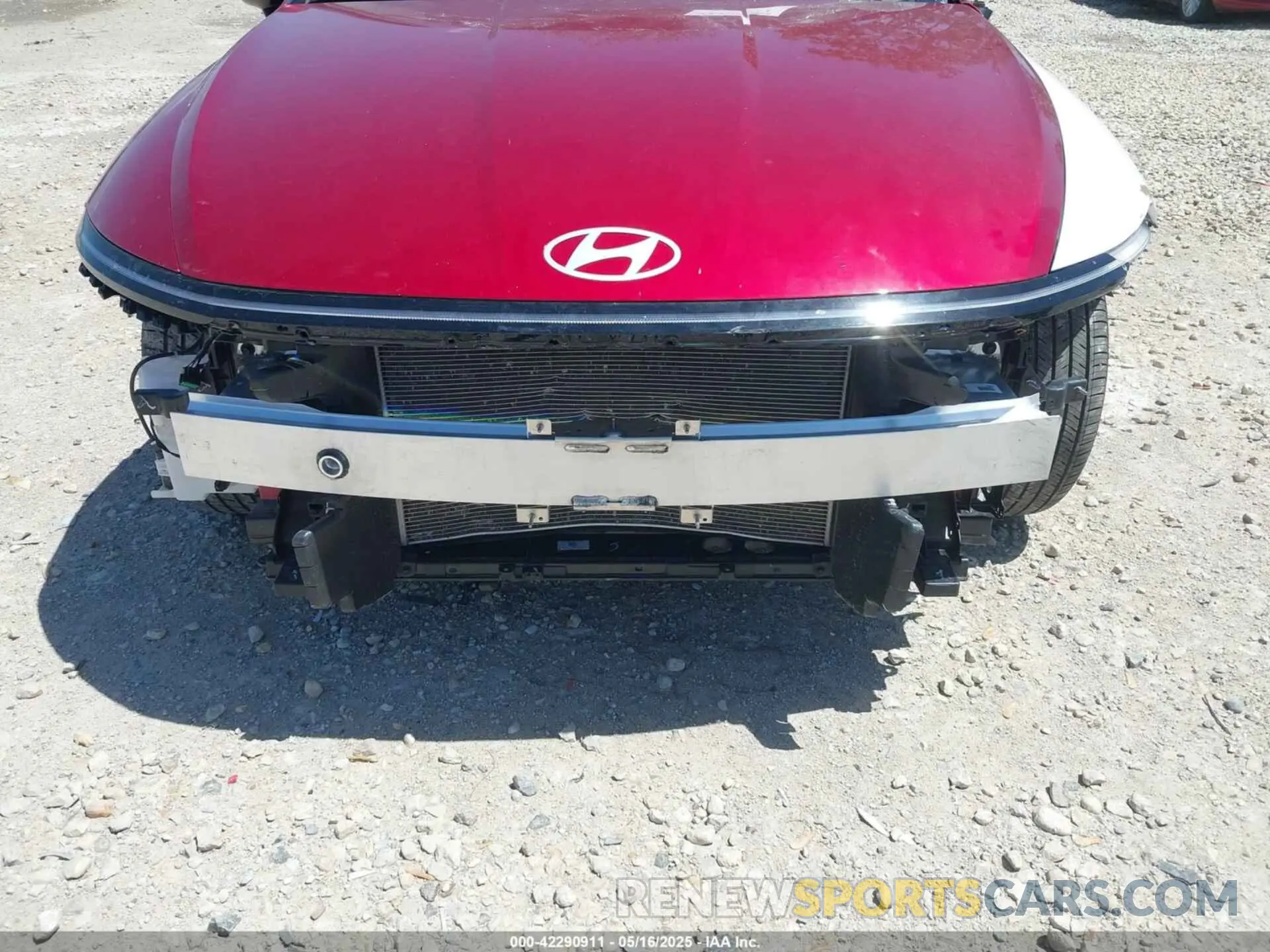 6 Photograph of a damaged car KMHL64JA4SA451614 HYUNDAI SONATA 2025