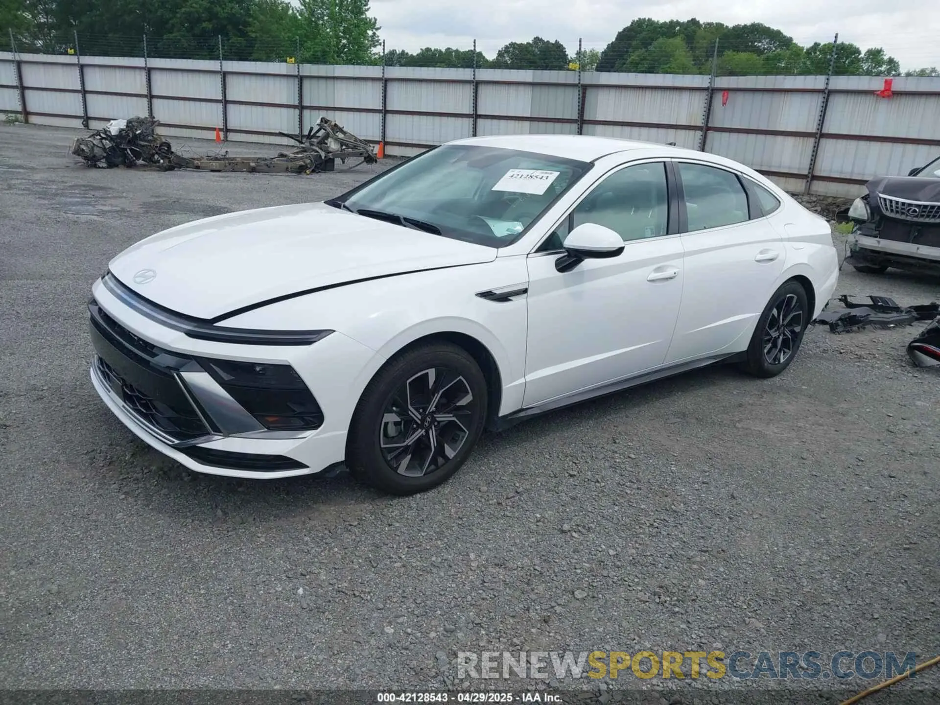 2 Photograph of a damaged car KMHL64JA5SA470043 HYUNDAI SONATA 2025