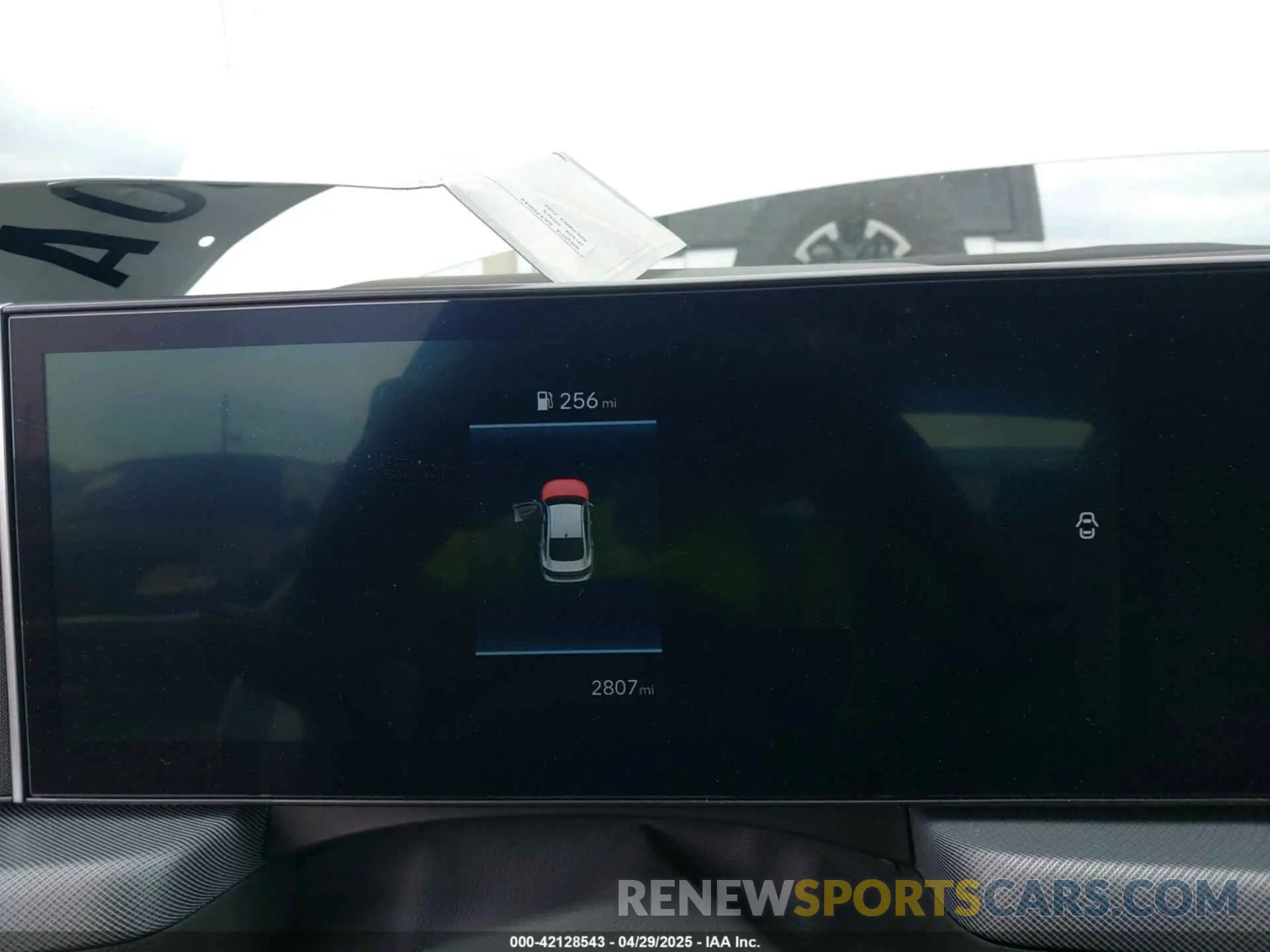 7 Photograph of a damaged car KMHL64JA5SA470043 HYUNDAI SONATA 2025