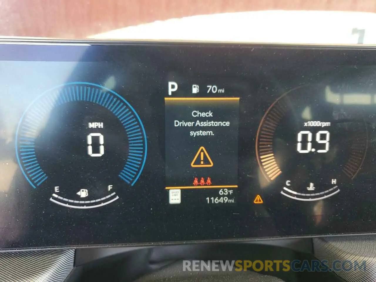 9 Photograph of a damaged car KMHL64JA6SA436659 HYUNDAI SONATA 2025