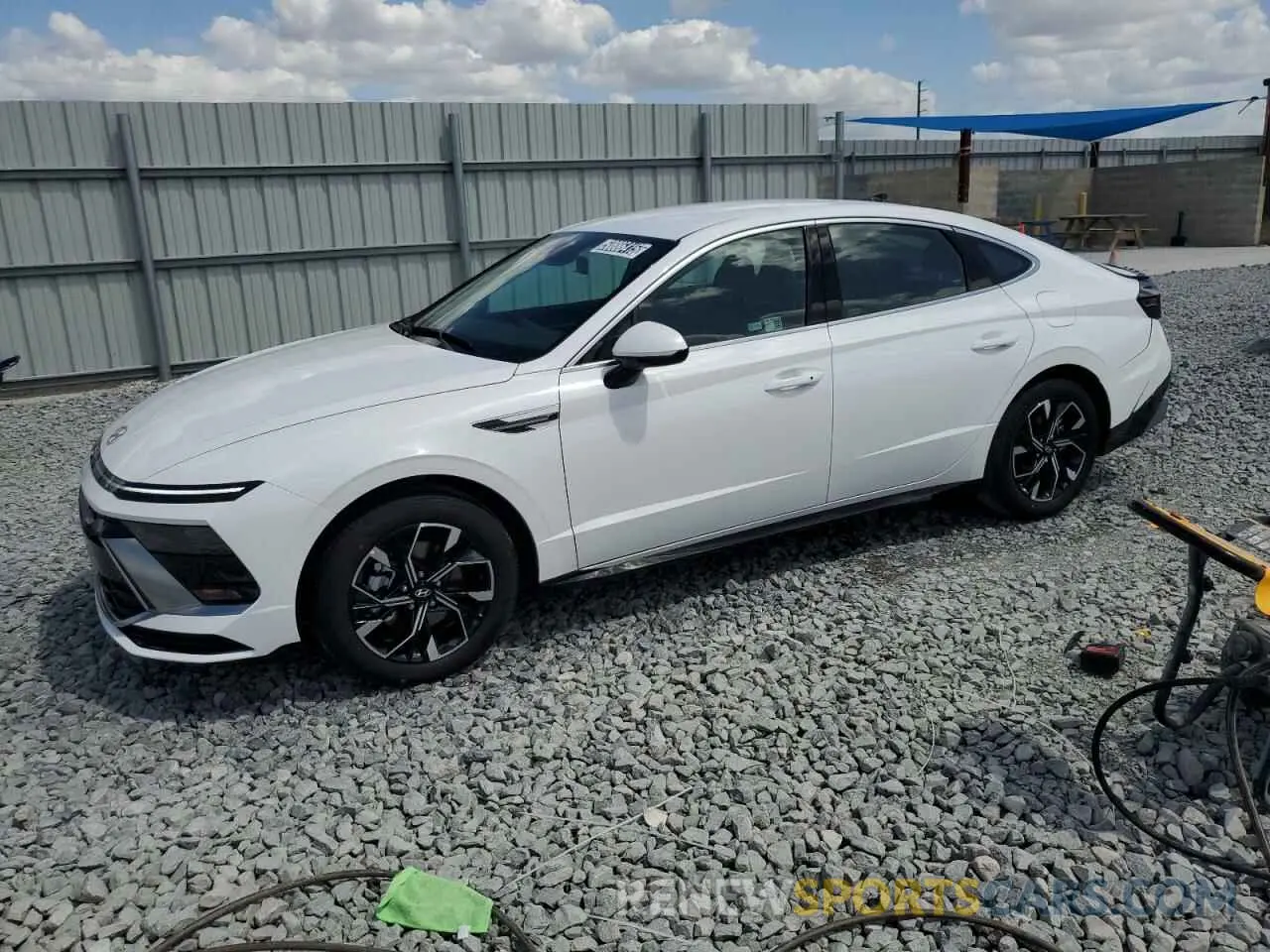 1 Photograph of a damaged car KMHL64JA7SA449890 HYUNDAI SONATA 2025