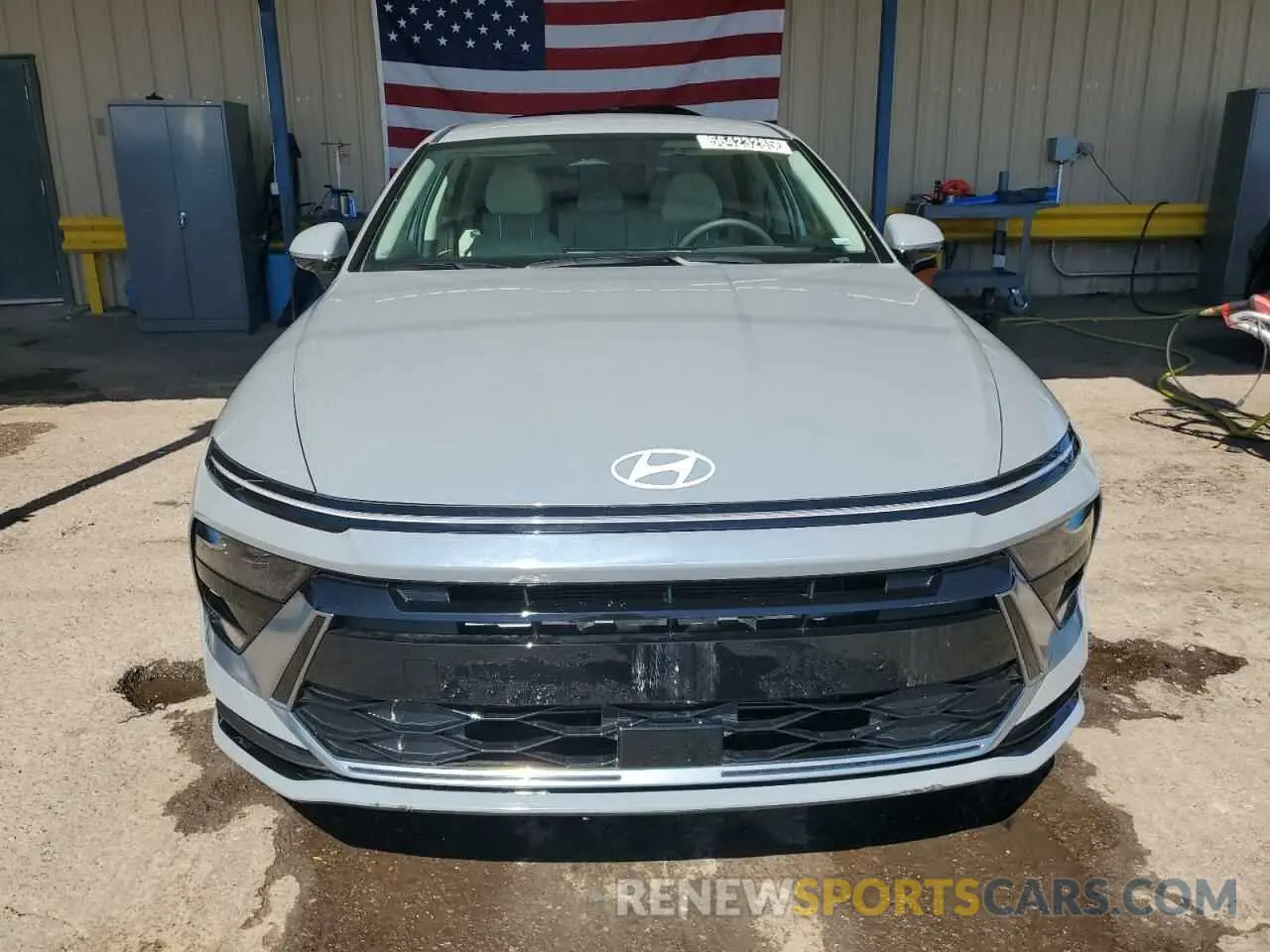5 Photograph of a damaged car KMHL64JA7SA453714 HYUNDAI SONATA 2025