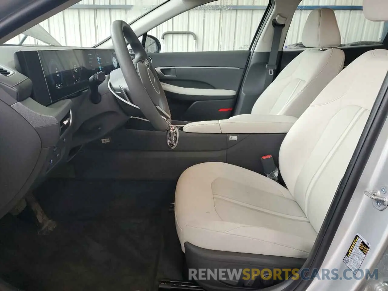 7 Photograph of a damaged car KMHL64JA7SA458508 HYUNDAI SONATA 2025