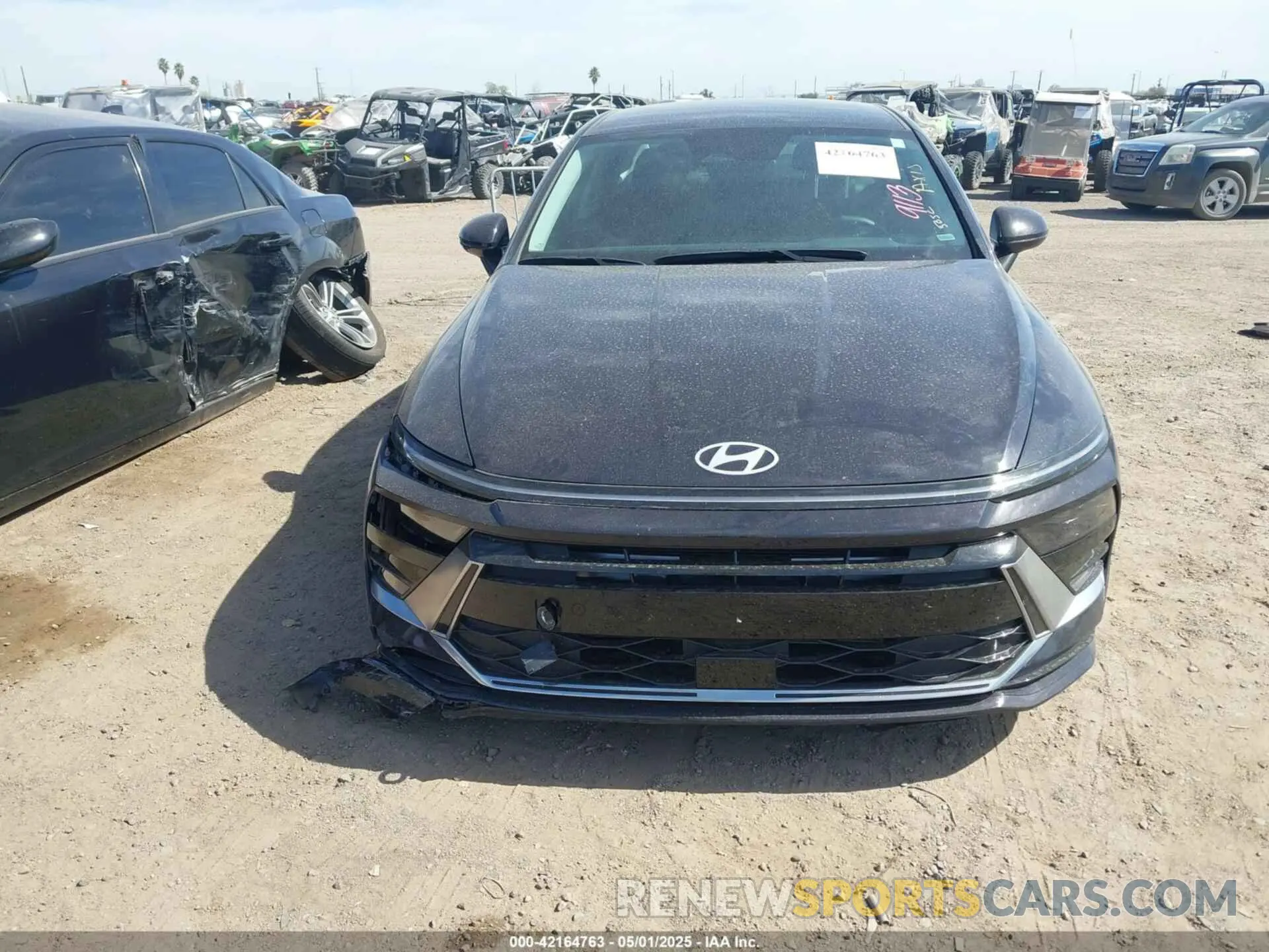 12 Photograph of a damaged car KMHL64JA8SA430698 HYUNDAI SONATA 2025