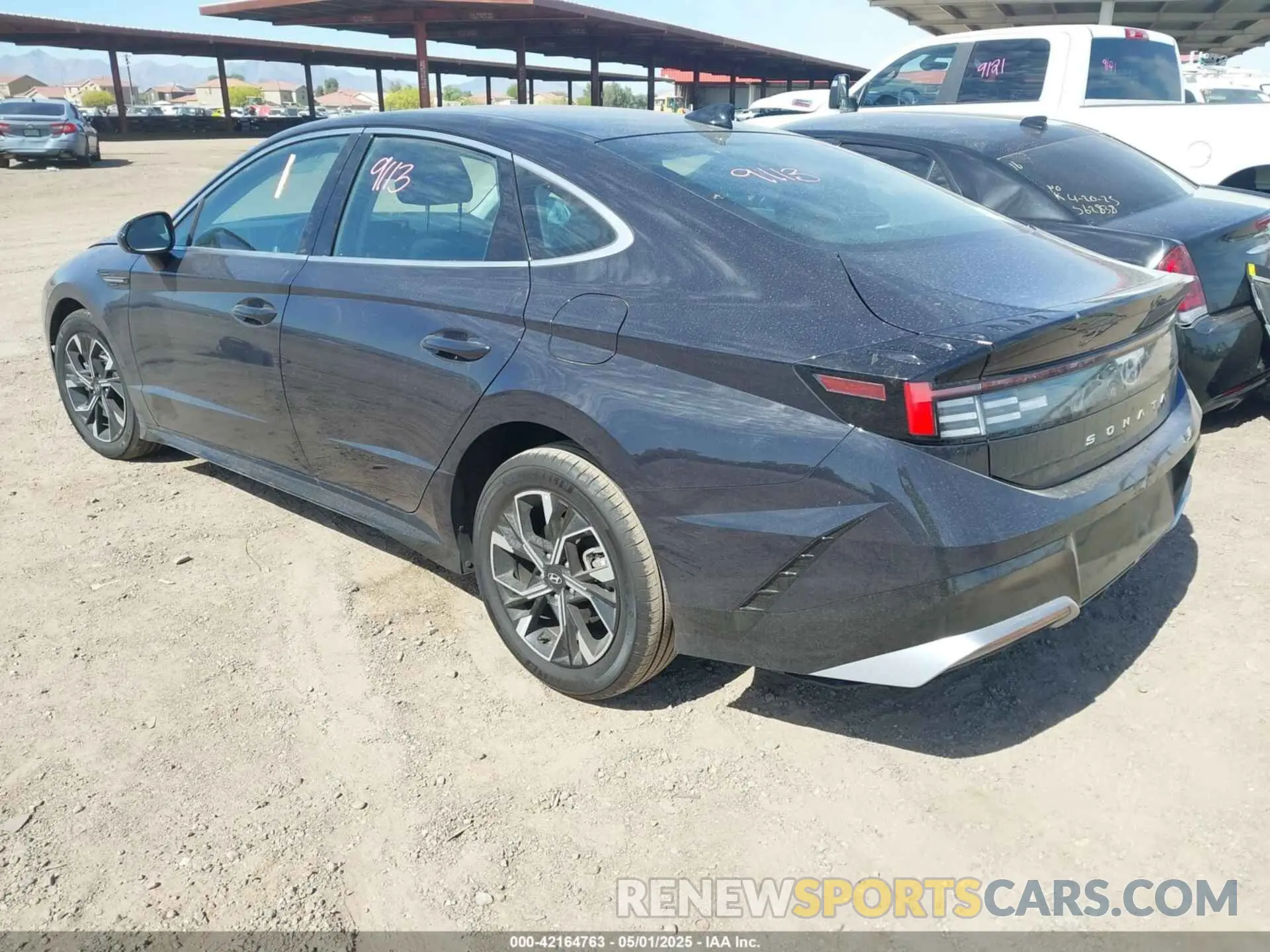 3 Photograph of a damaged car KMHL64JA8SA430698 HYUNDAI SONATA 2025