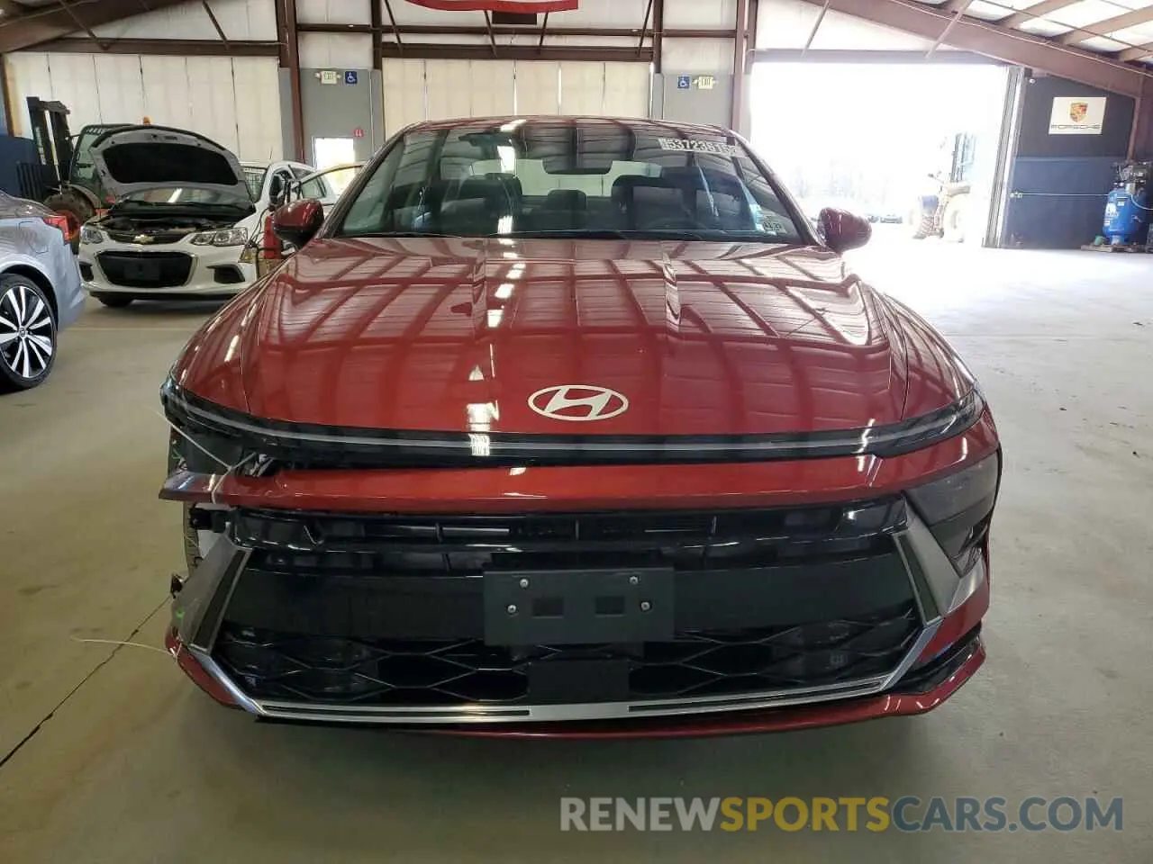 5 Photograph of a damaged car KMHL64JA8SA446951 HYUNDAI SONATA 2025