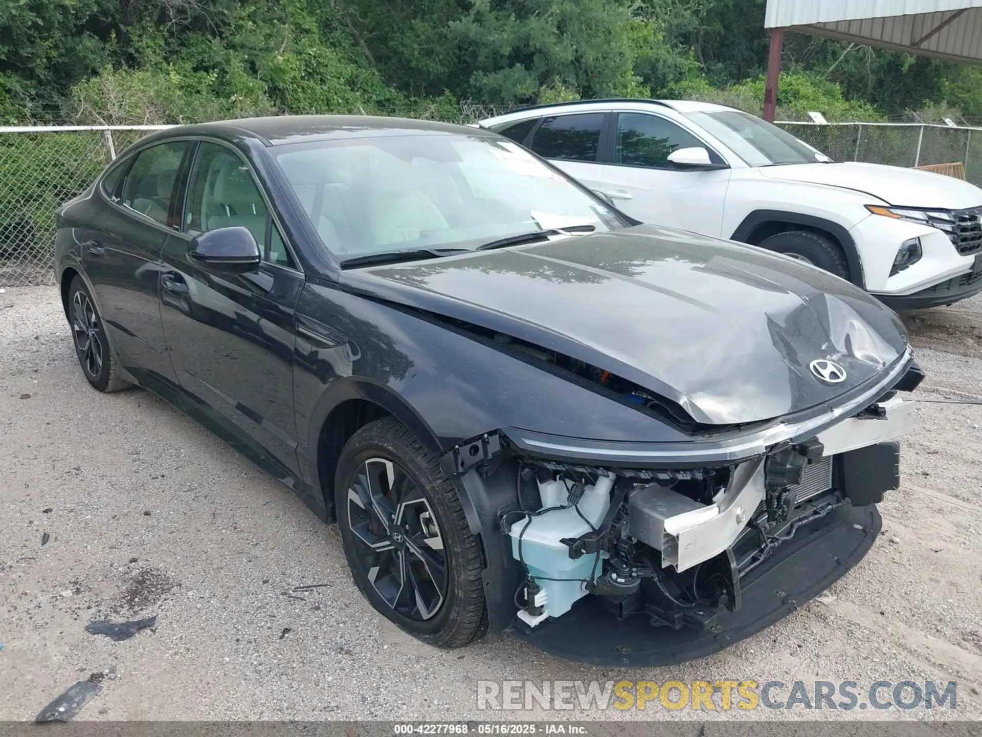 1 Photograph of a damaged car KMHL64JA8SA460753 HYUNDAI SONATA 2025