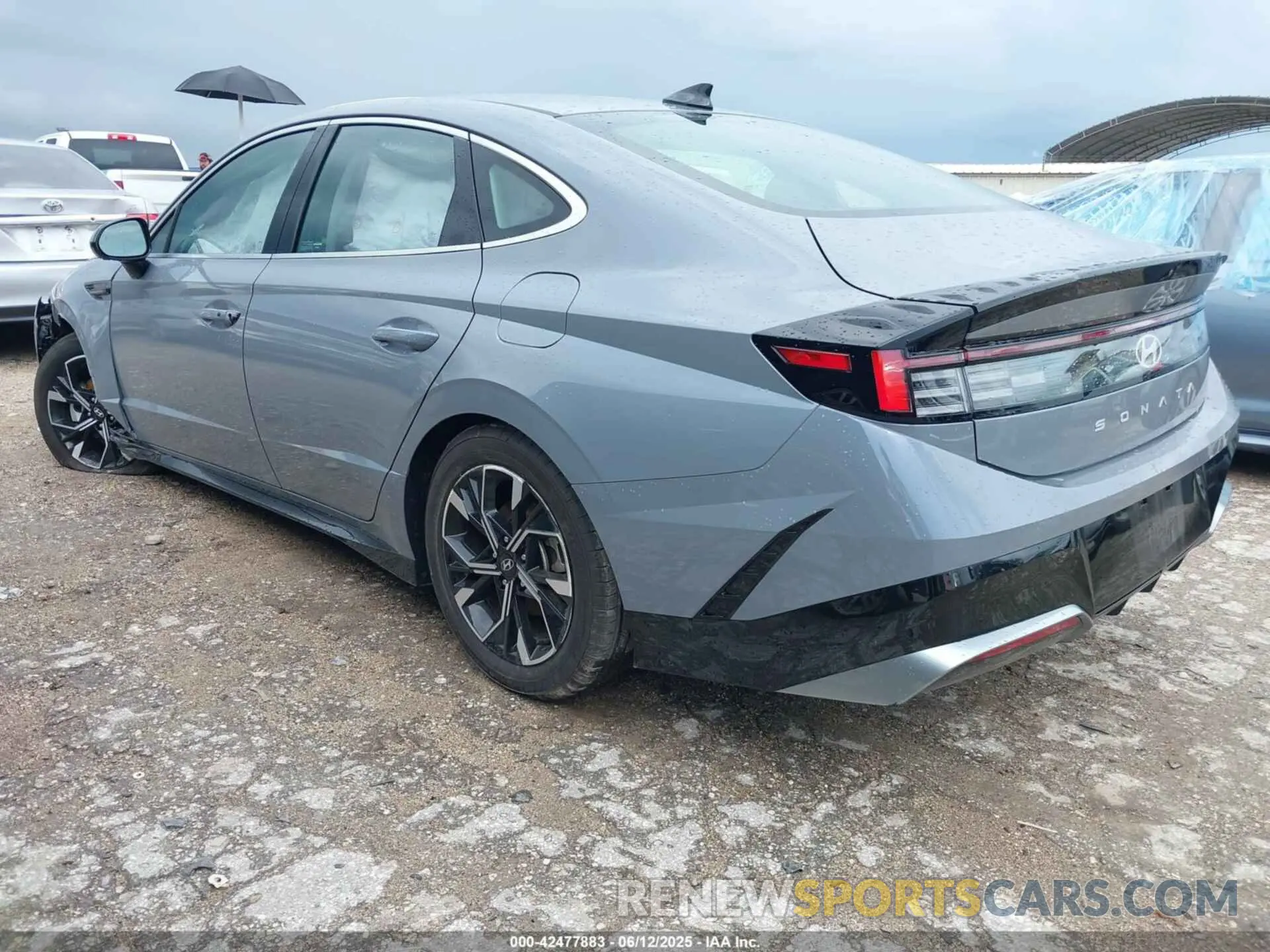 3 Photograph of a damaged car KMHL64JA9SA428653 HYUNDAI SONATA 2025