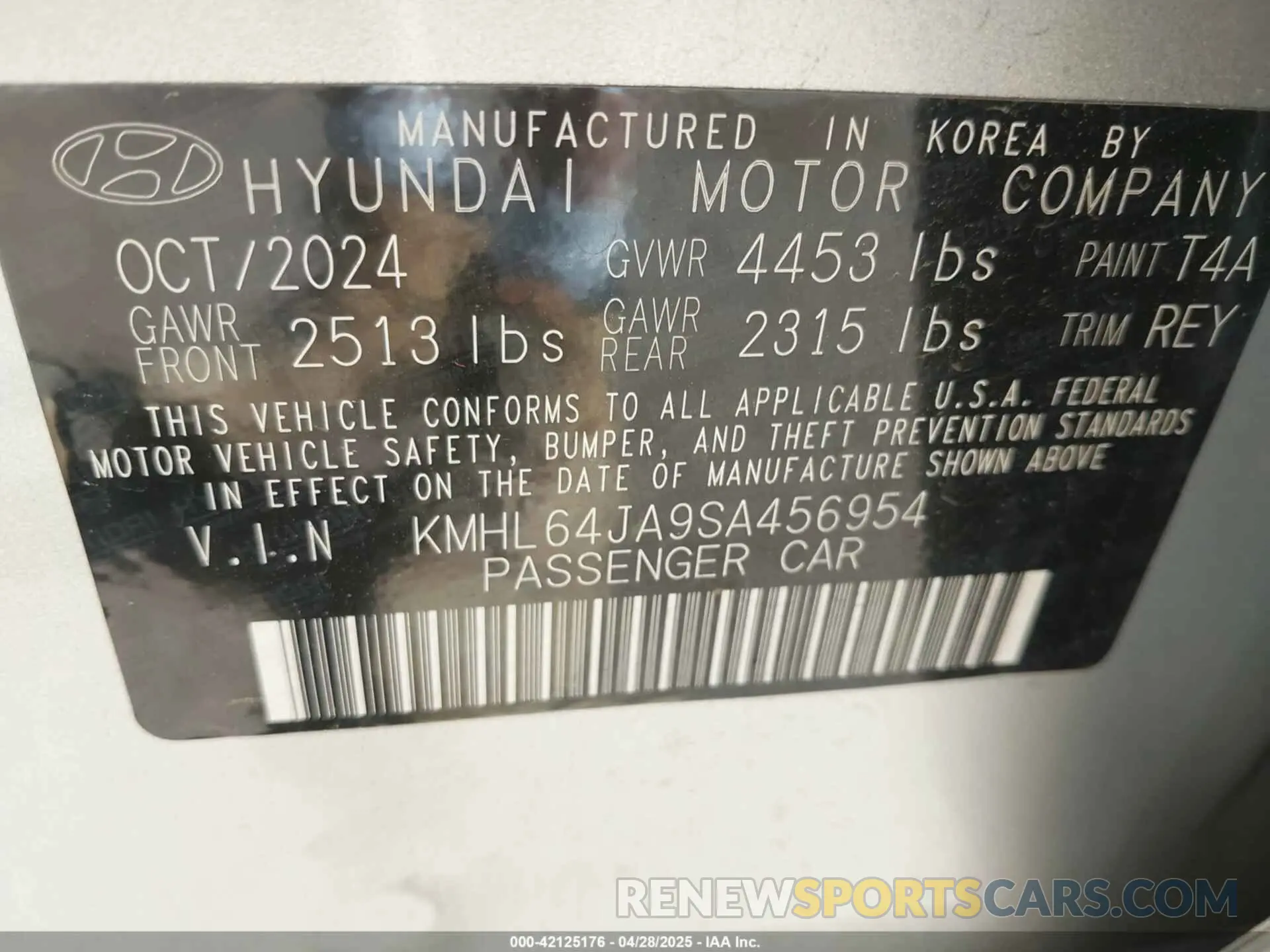 9 Photograph of a damaged car KMHL64JA9SA456954 HYUNDAI SONATA 2025