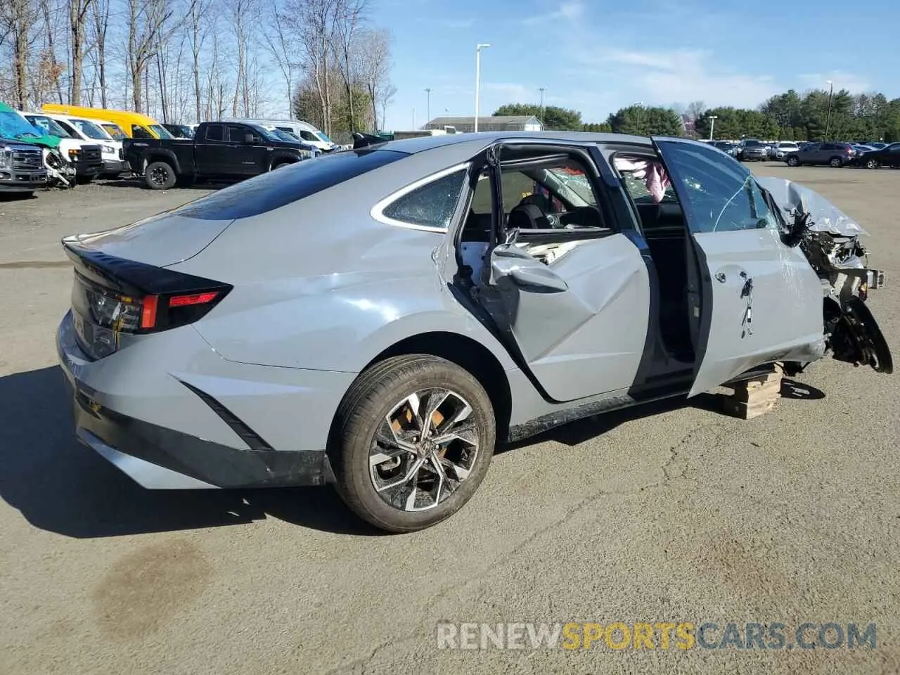 3 Photograph of a damaged car KMHL64JAXSA430993 HYUNDAI SONATA 2025