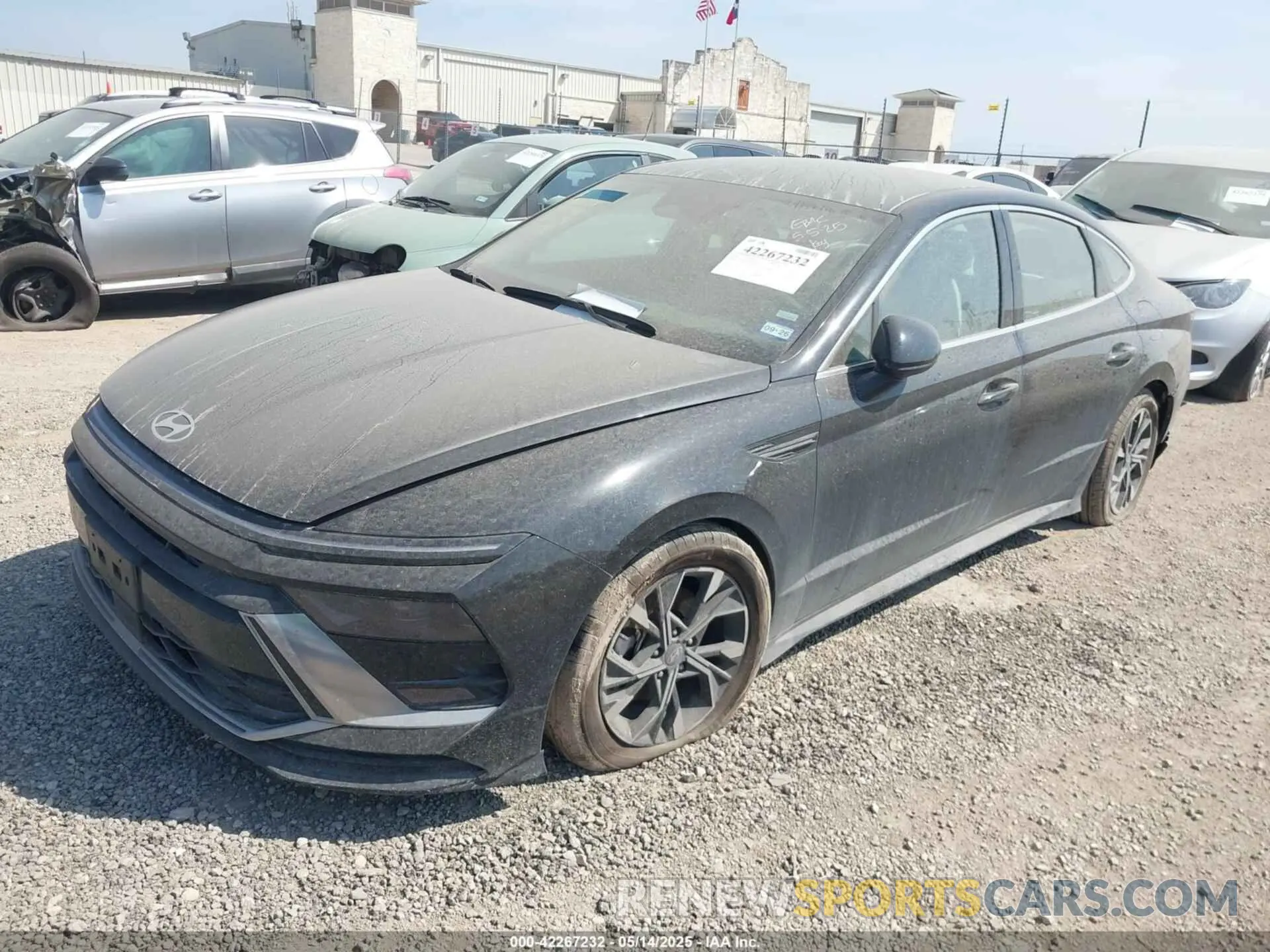 2 Photograph of a damaged car KMHL64JAXSA437748 HYUNDAI SONATA 2025